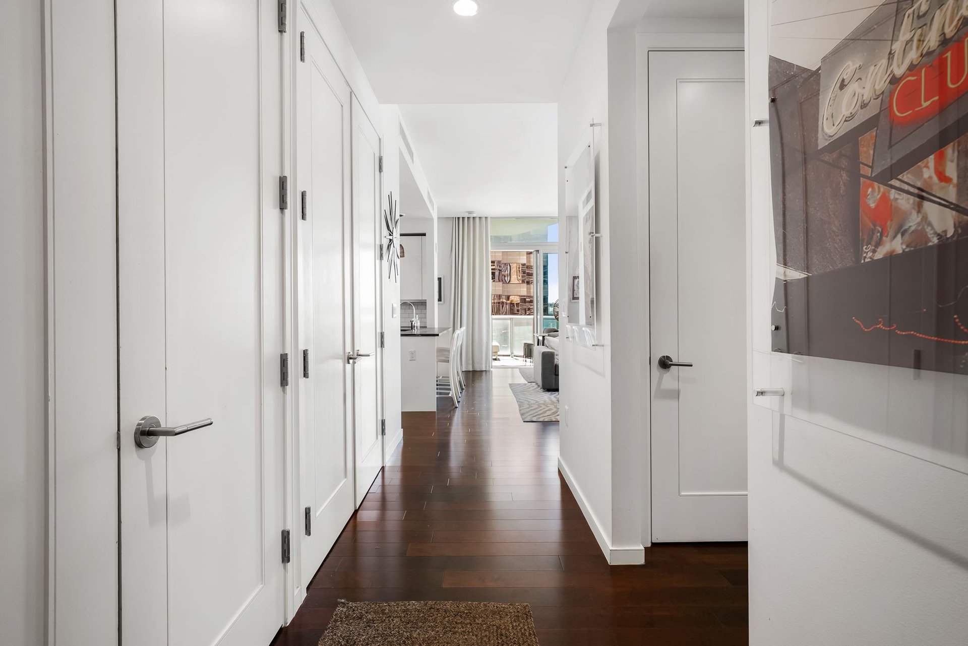 200 Congress Avenue #14C
