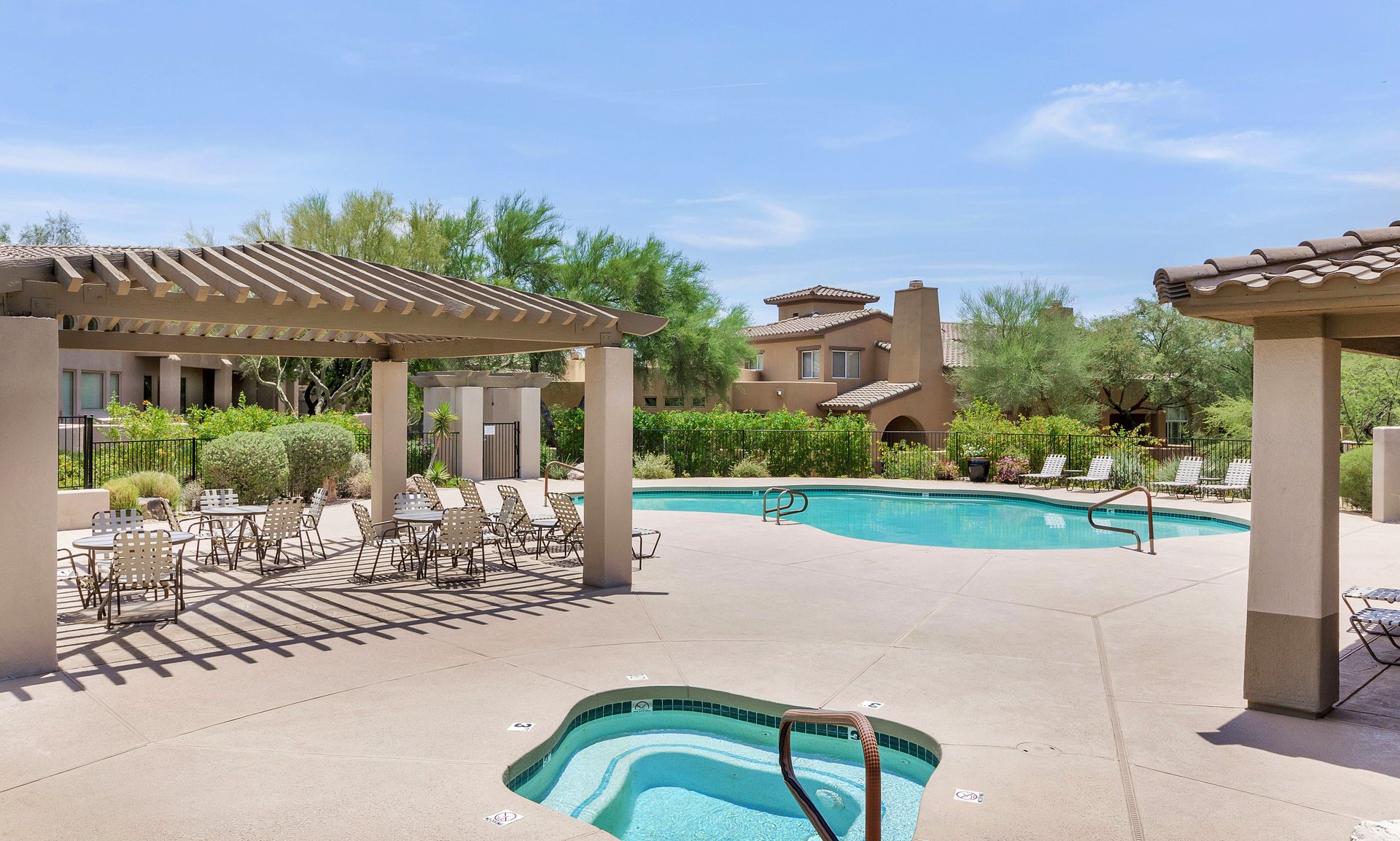 20802 N GRAYHAWK DR 1003,