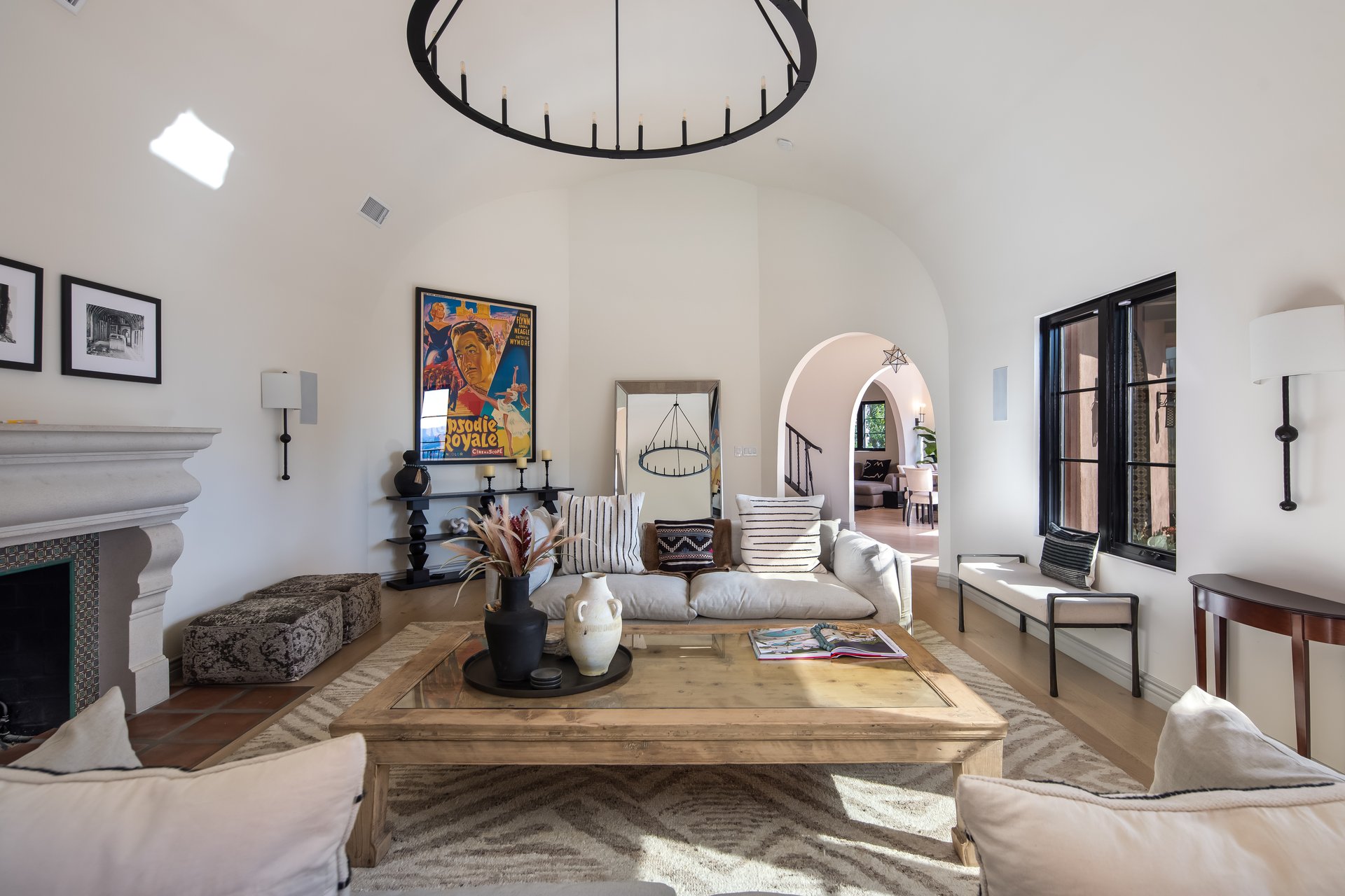 8425 W Sunset Blvd, West Hollywood