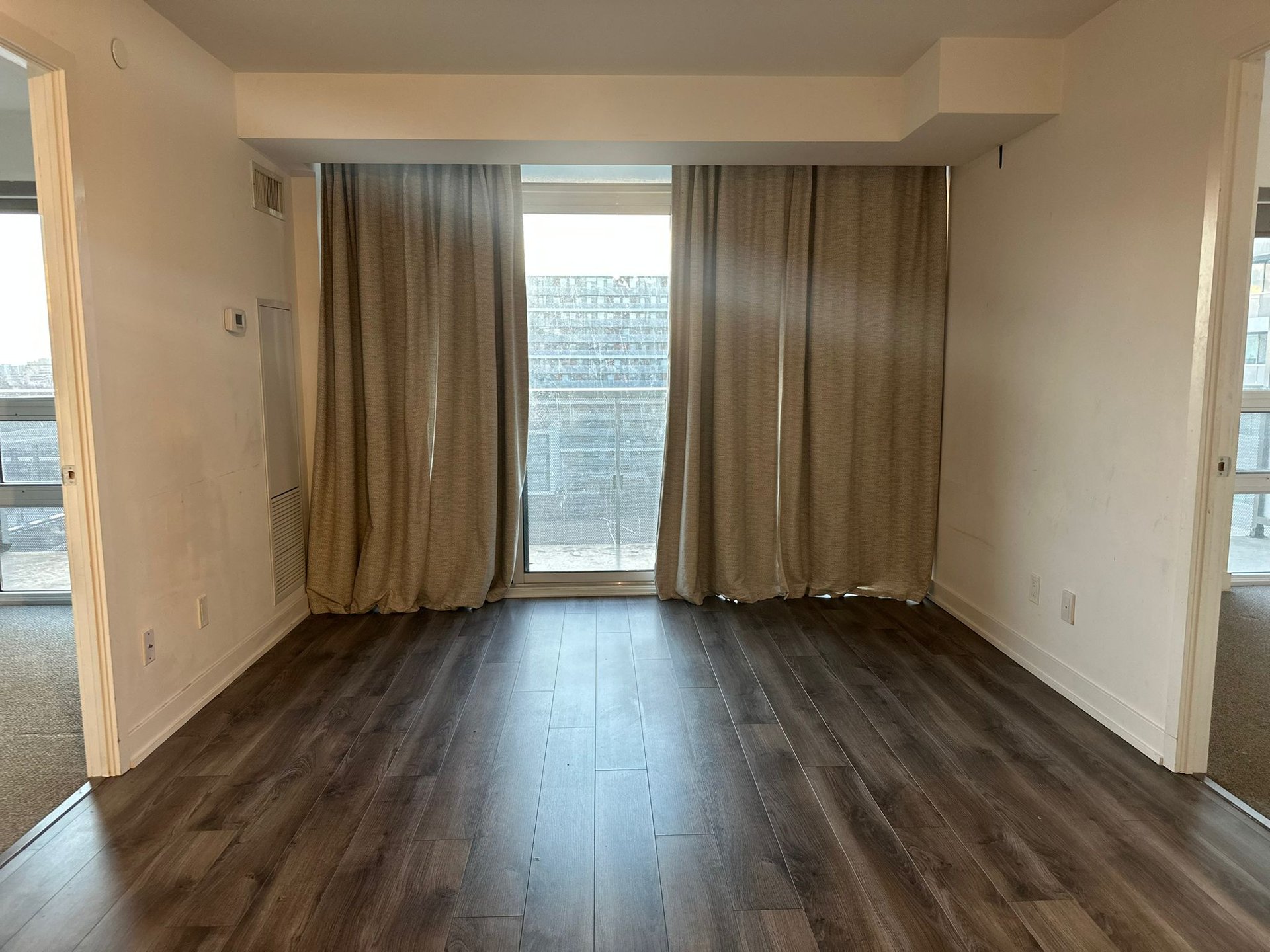 120 Varna Dr Unit: 1018