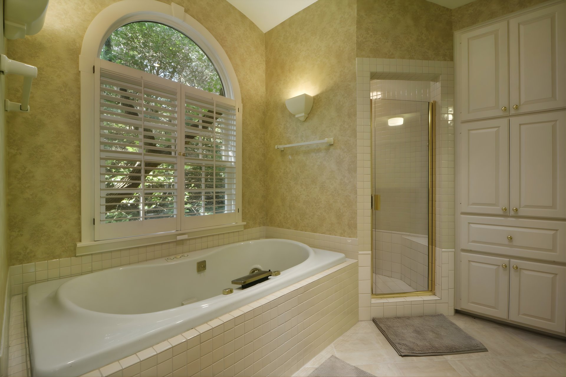 1409 Old Wagon Road