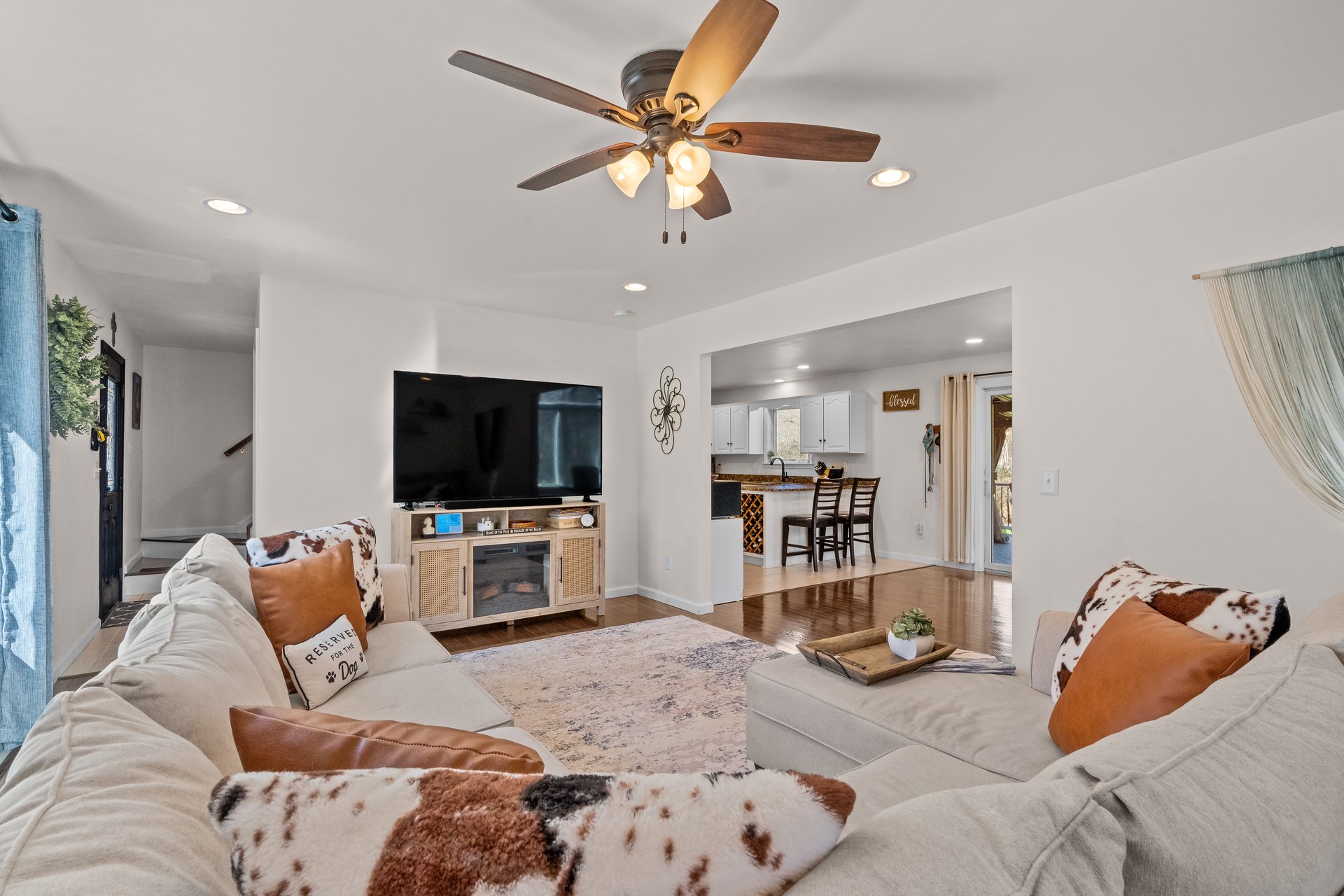 1244 Quiet Hills Lane