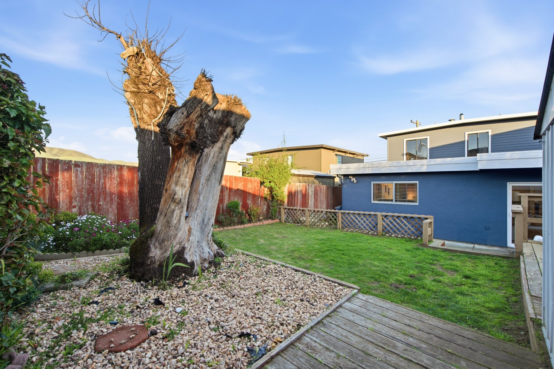 20 San Felipe Ave