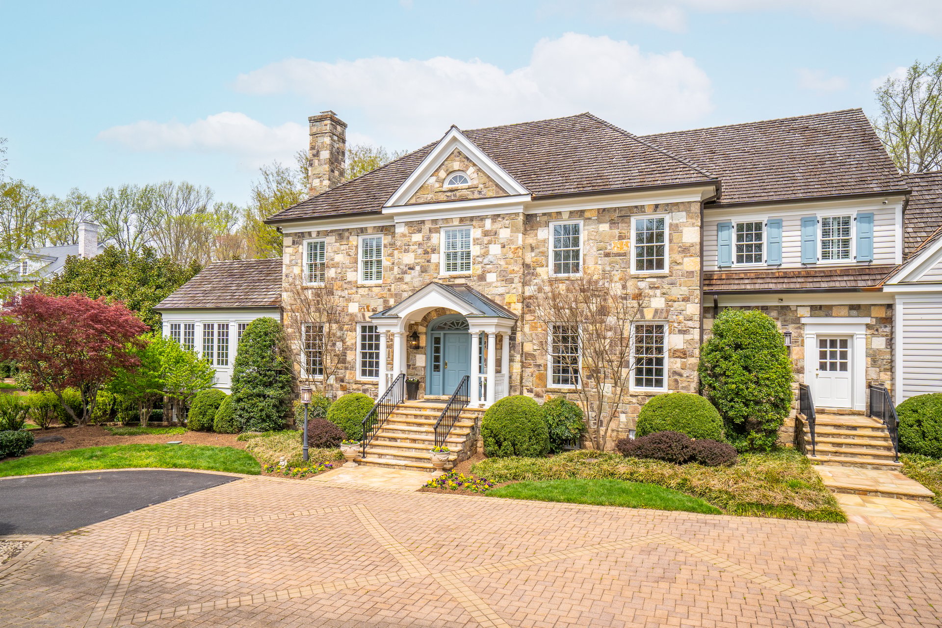 8503 Country Club Dr