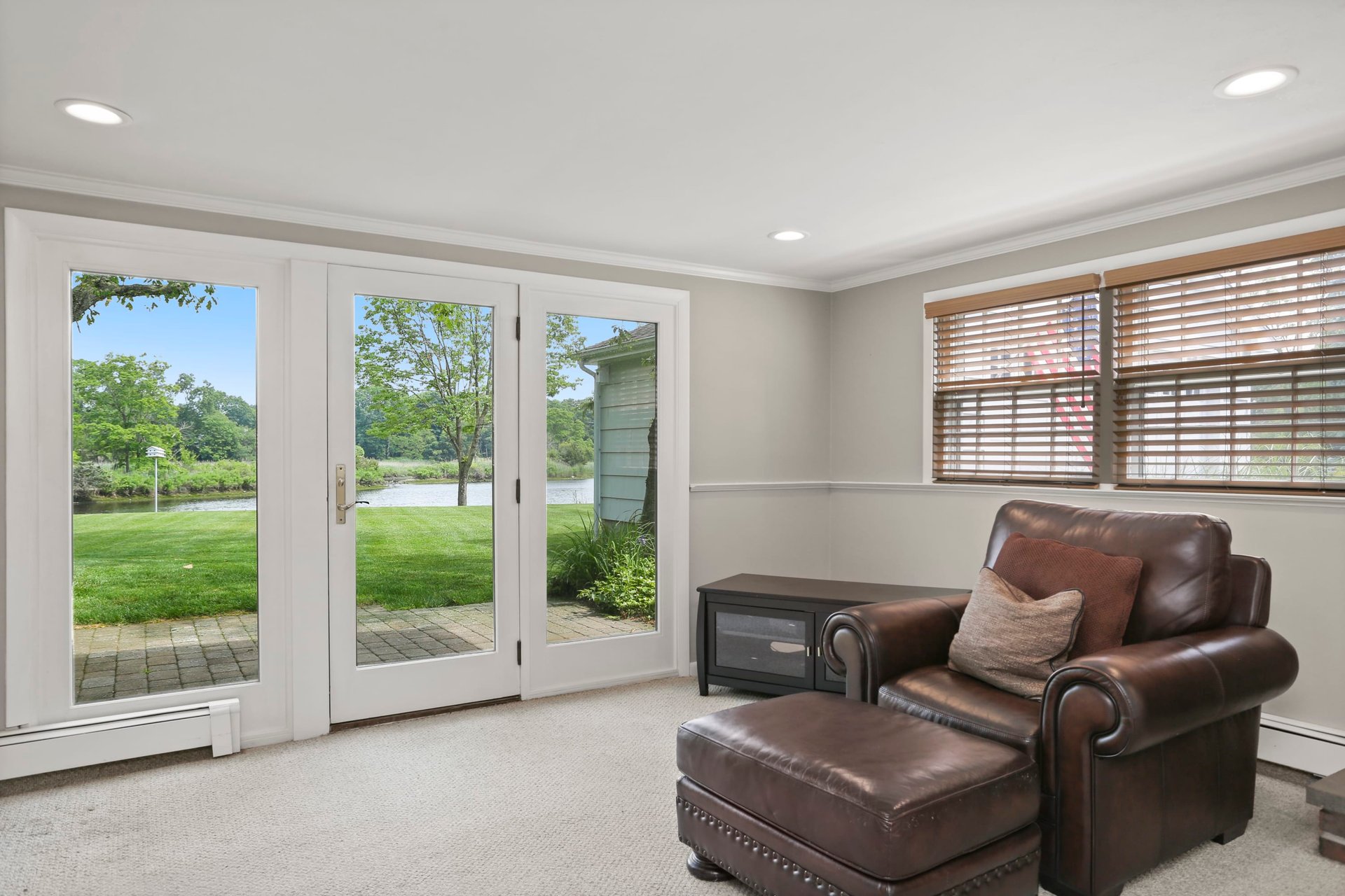 398 Greens Farms Road