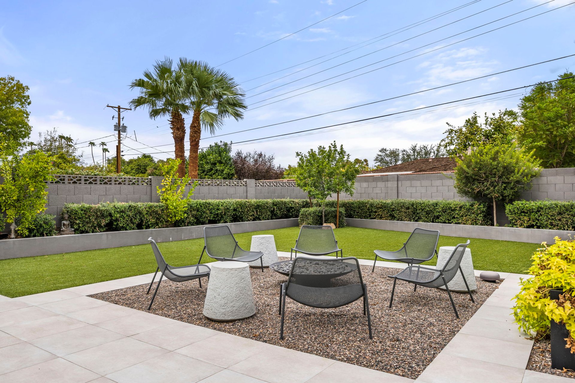 6152 E CALLE CAMELIA
