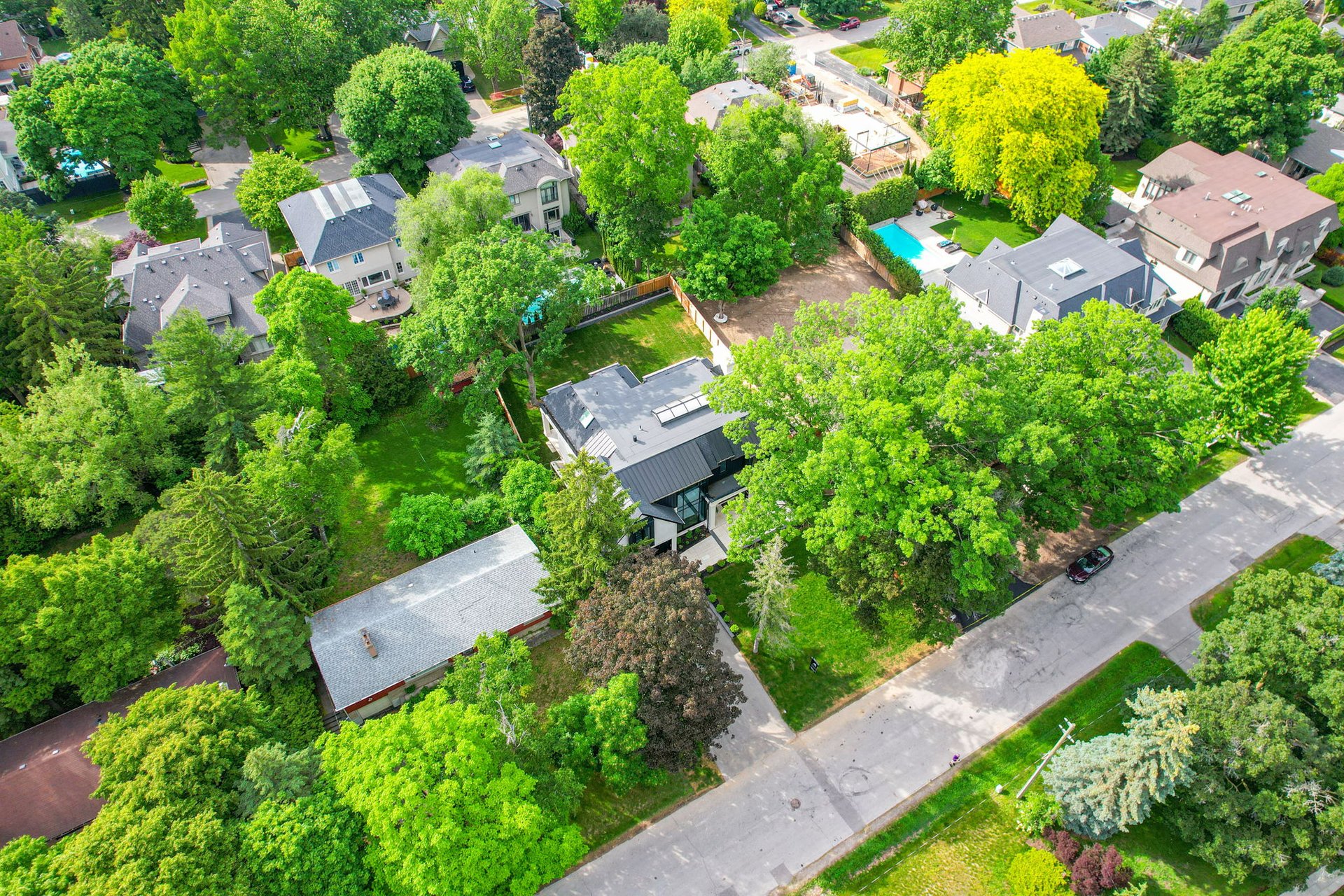 1477 Duncan Road