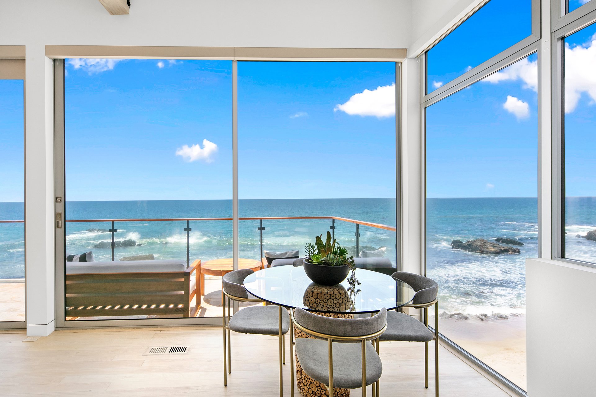 24928 Malibu Rd