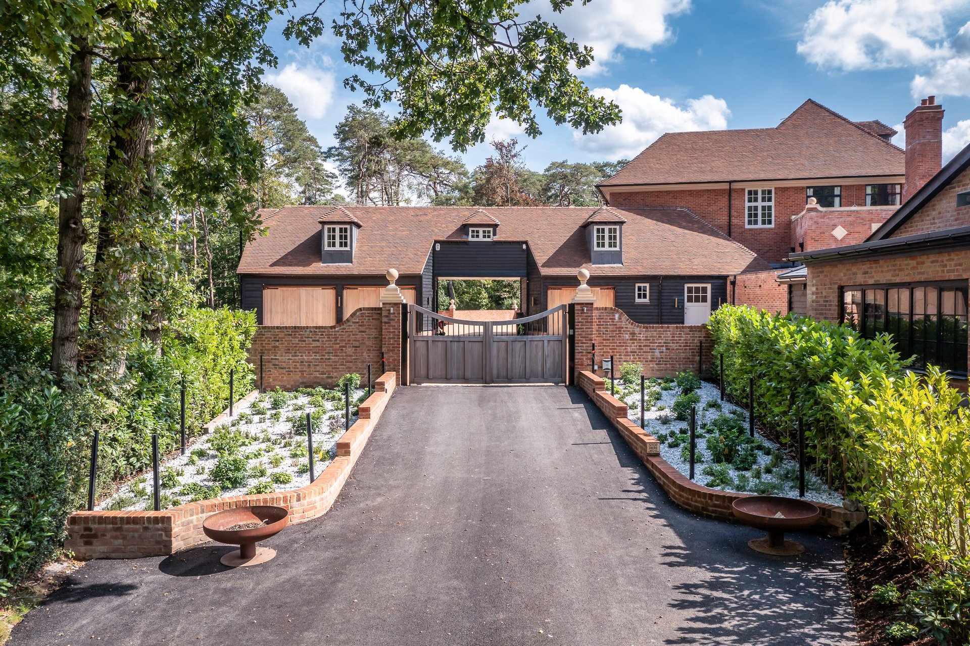 Frensham Park Manor