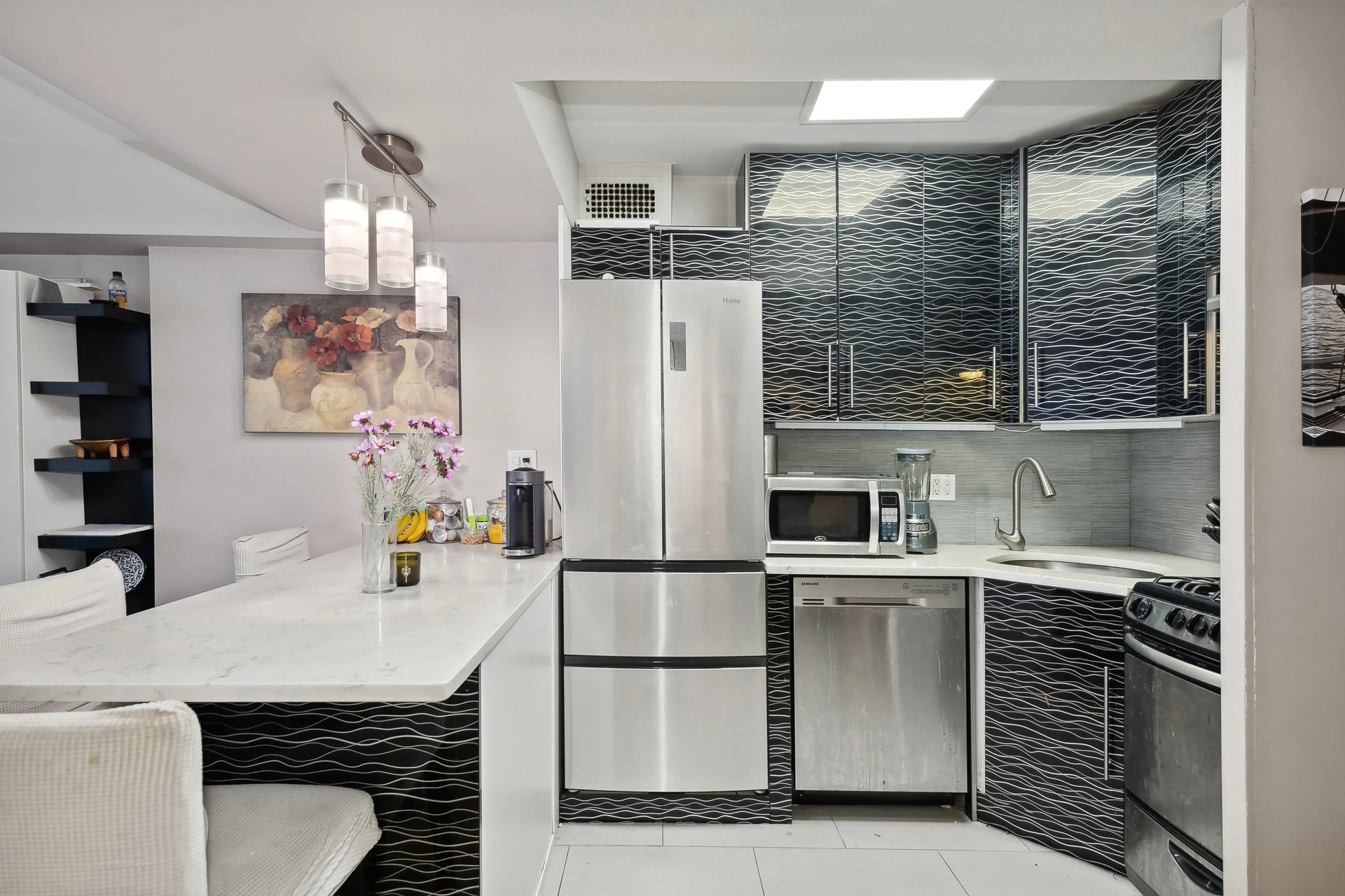 211 East 53rd St #14H
