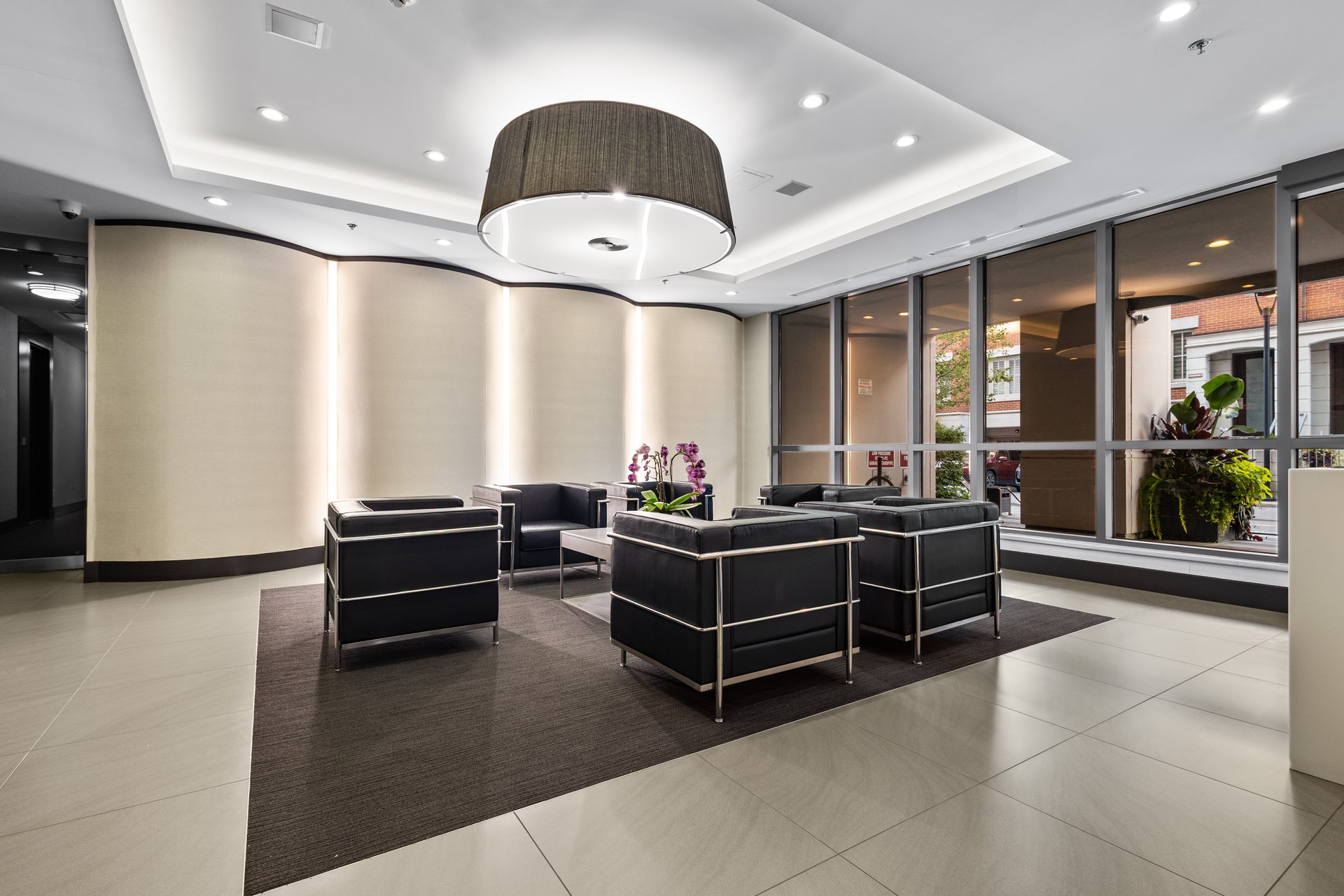 377 Madison Ave #502