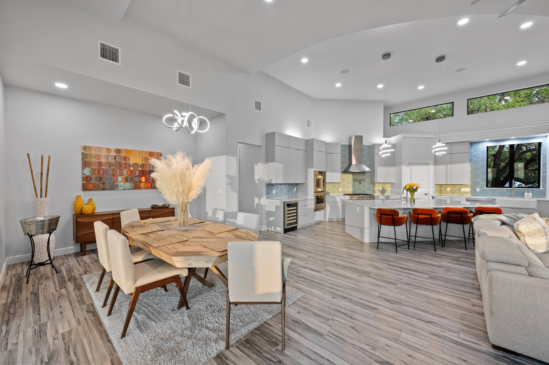 2912 Patriot Drive & 3002 Point Cove