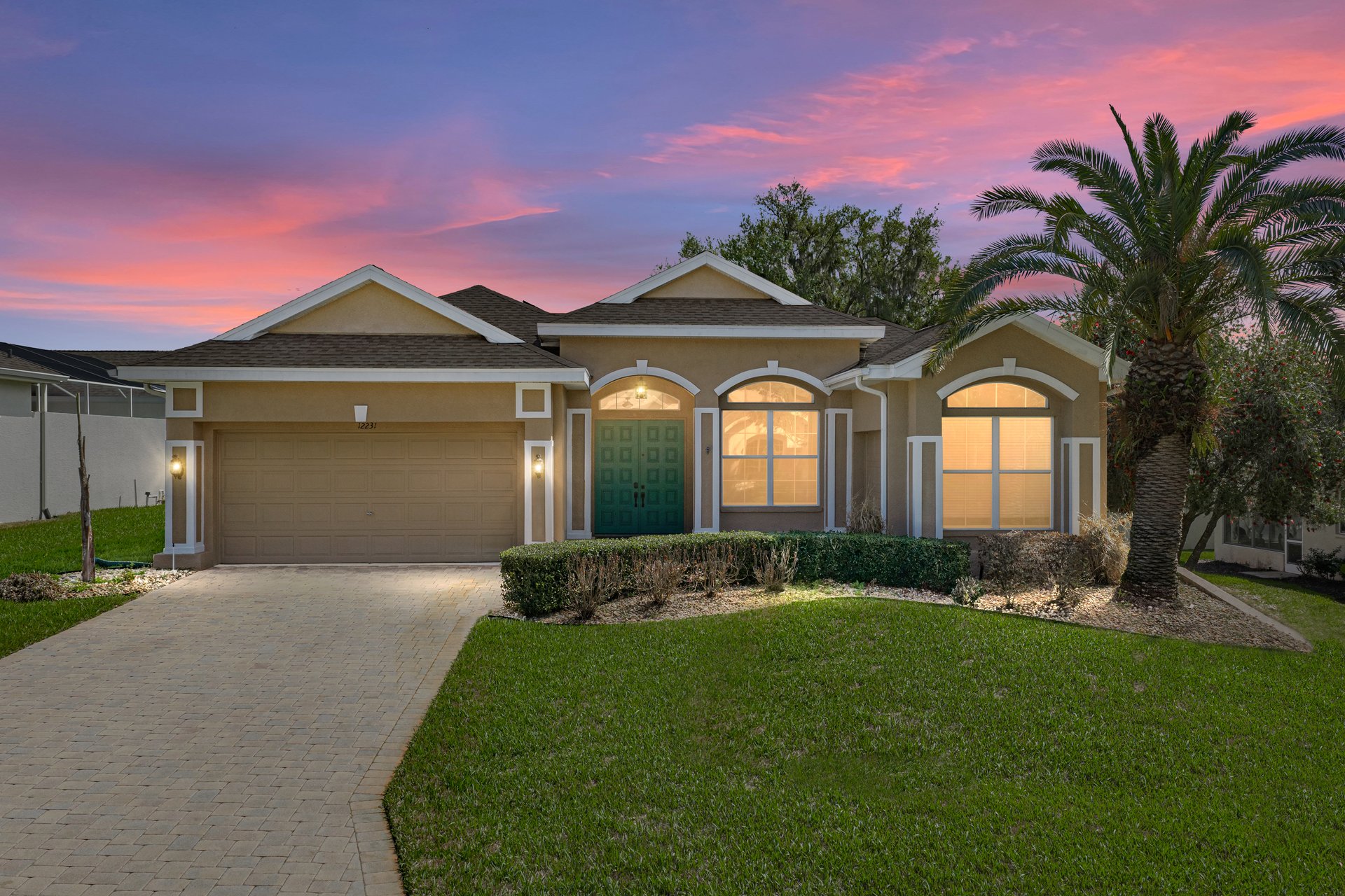 12231 WOODLANDS CIR