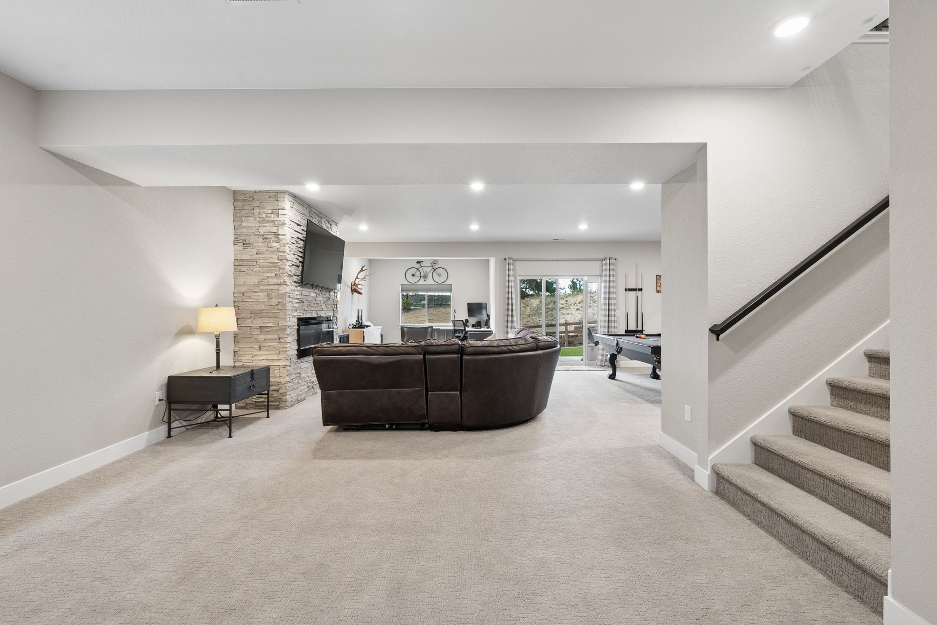 154 E Lost Pines Drive