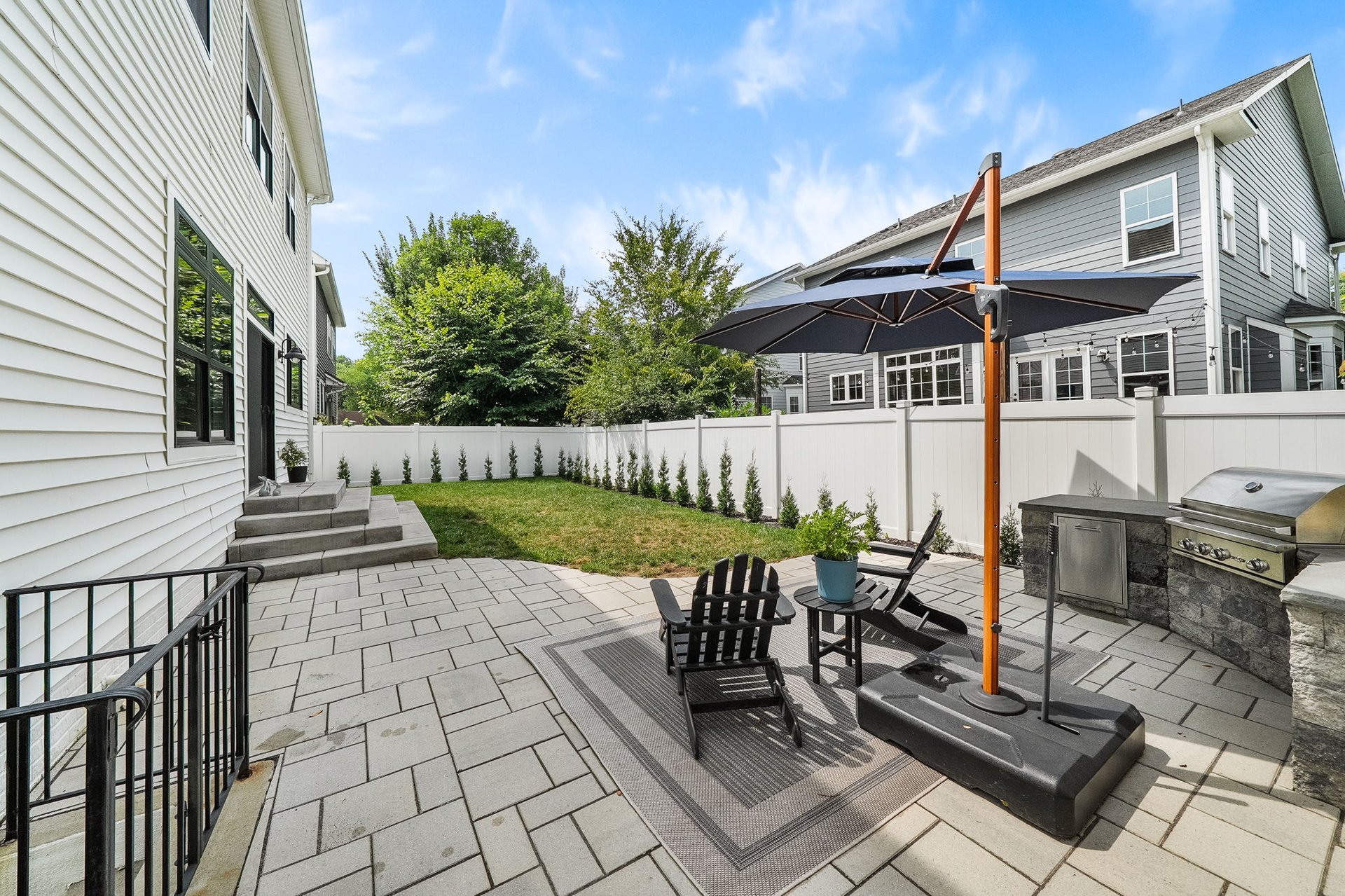 8006 Fort Hunt Rd.