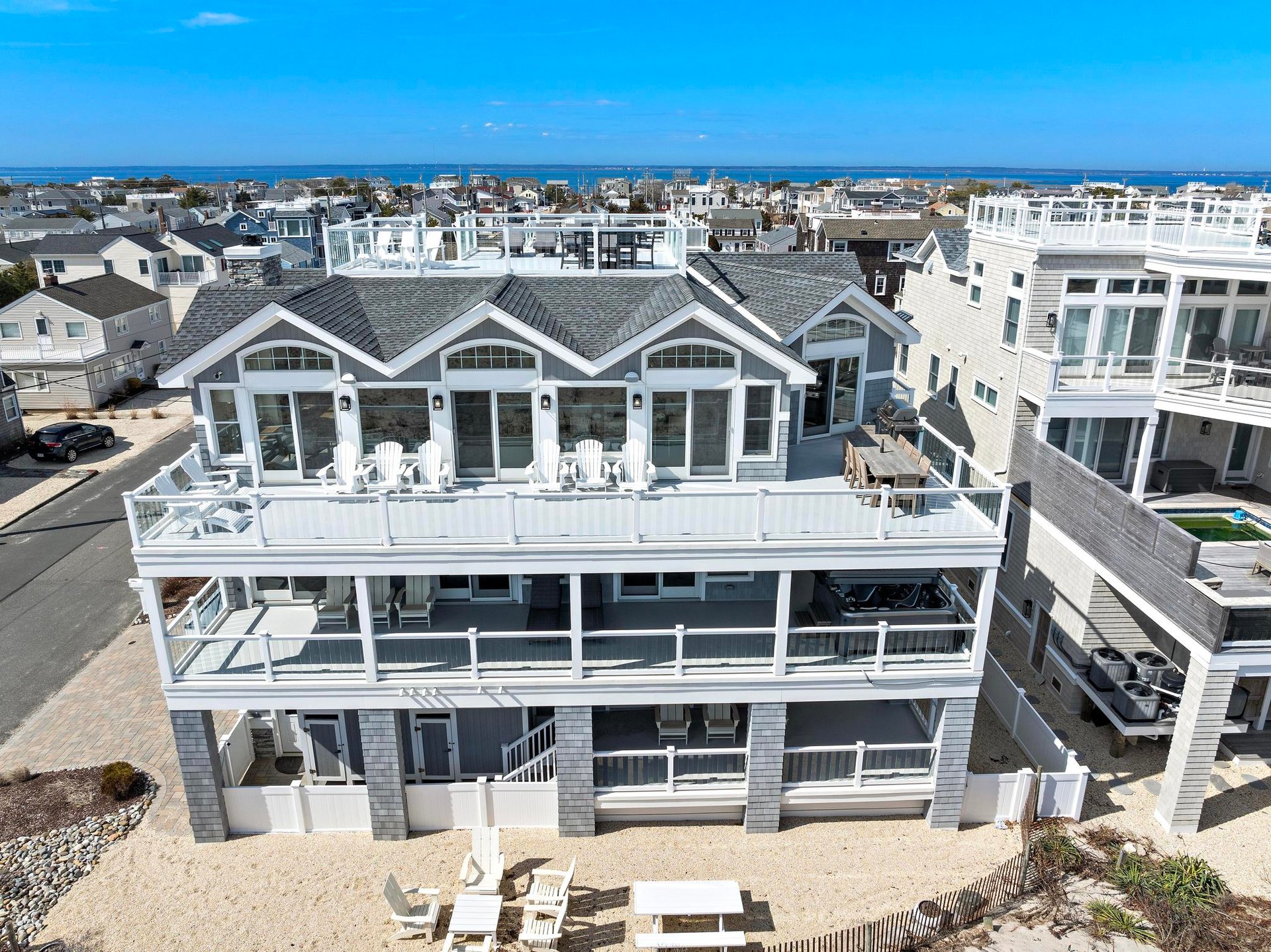 123 E. Colorado Ave