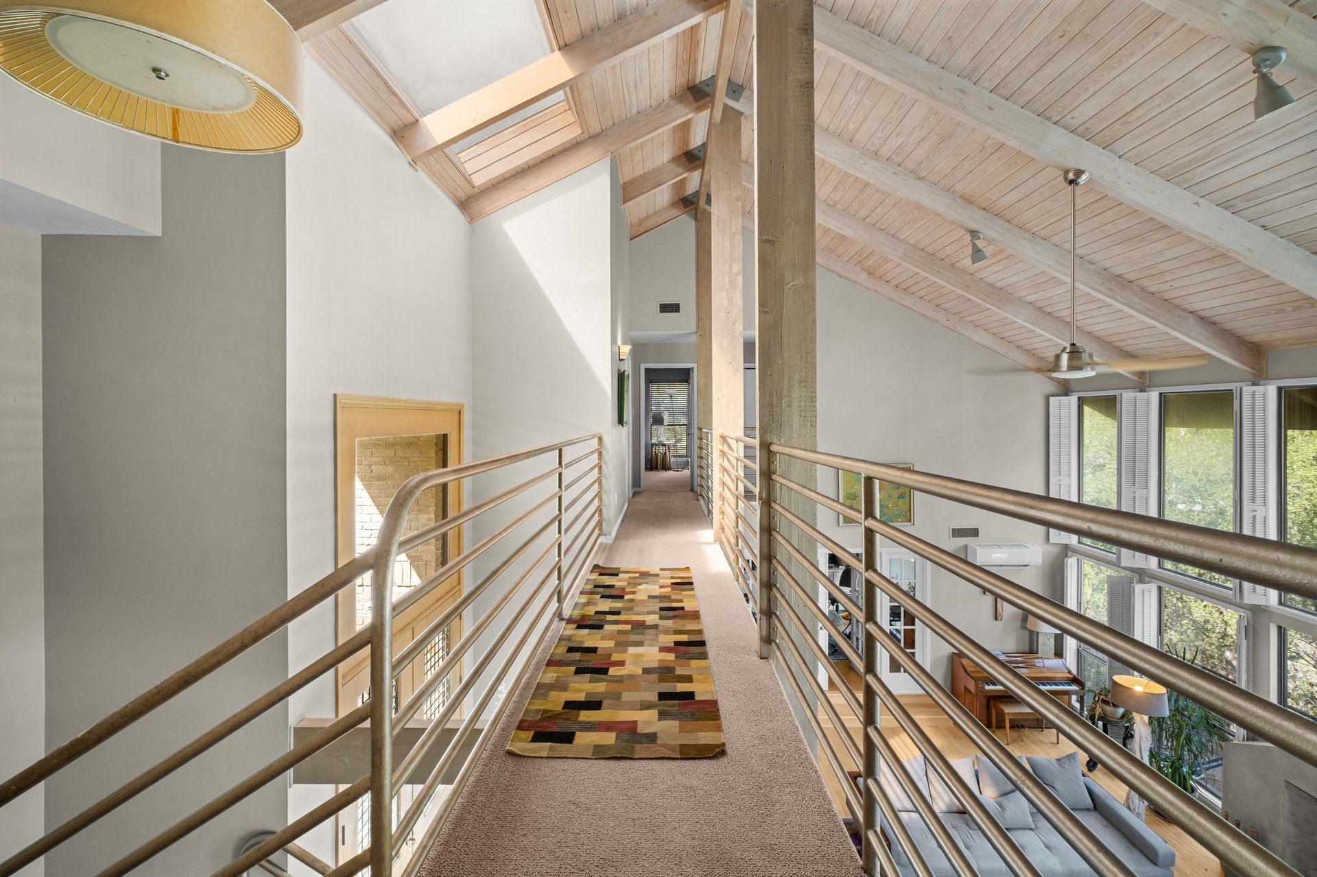 102 Canyon Circle West