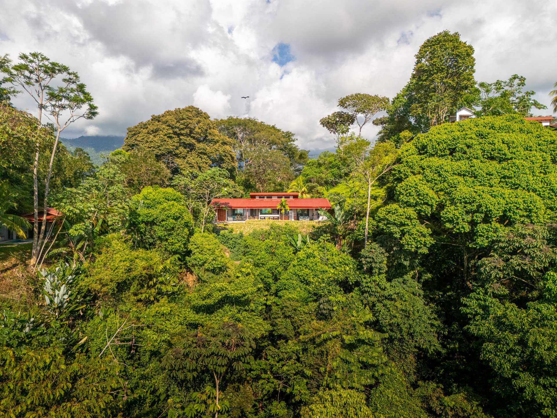 Casa Sea Breeze- Spectacular Ocean-View Home and Guest Villa in Prime Ojochal Location