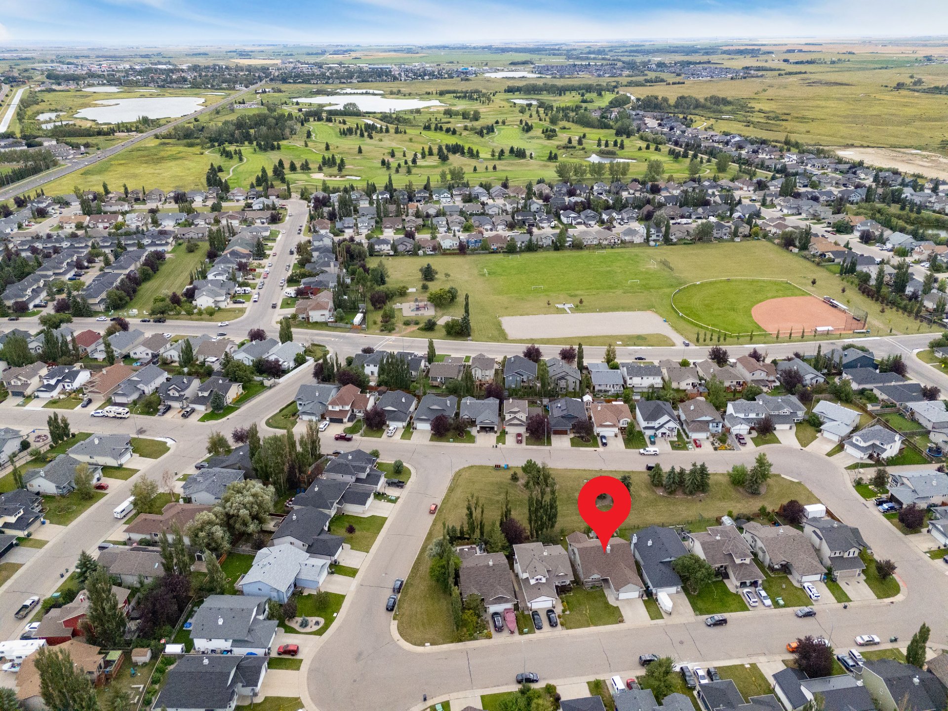 499 Highland Close