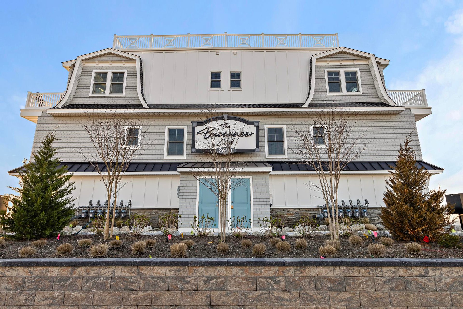 2600 Long Beach Blvd, Buccaneer Unit 13