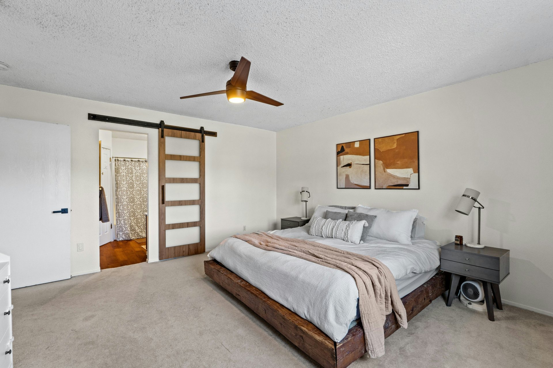 Enchanting Gracywoods Retreat with Pool, Multiple Living Spaces, and Near Domain & Q2 Stadium!
