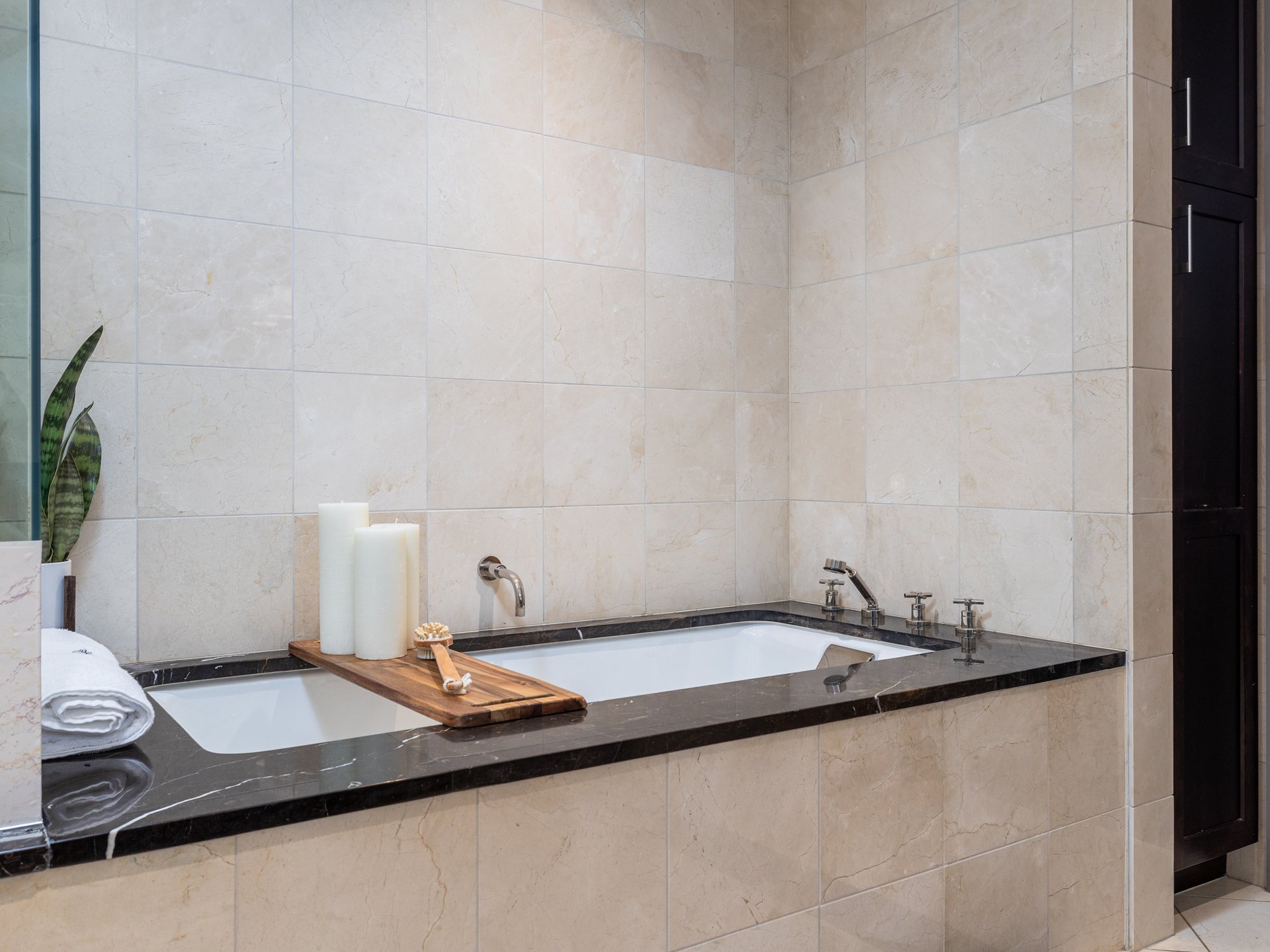 Sophisticated 17th-Floor Condo at Four Seasons Austin | Luxury High-Rise Living Steps from Lady Bird Lake