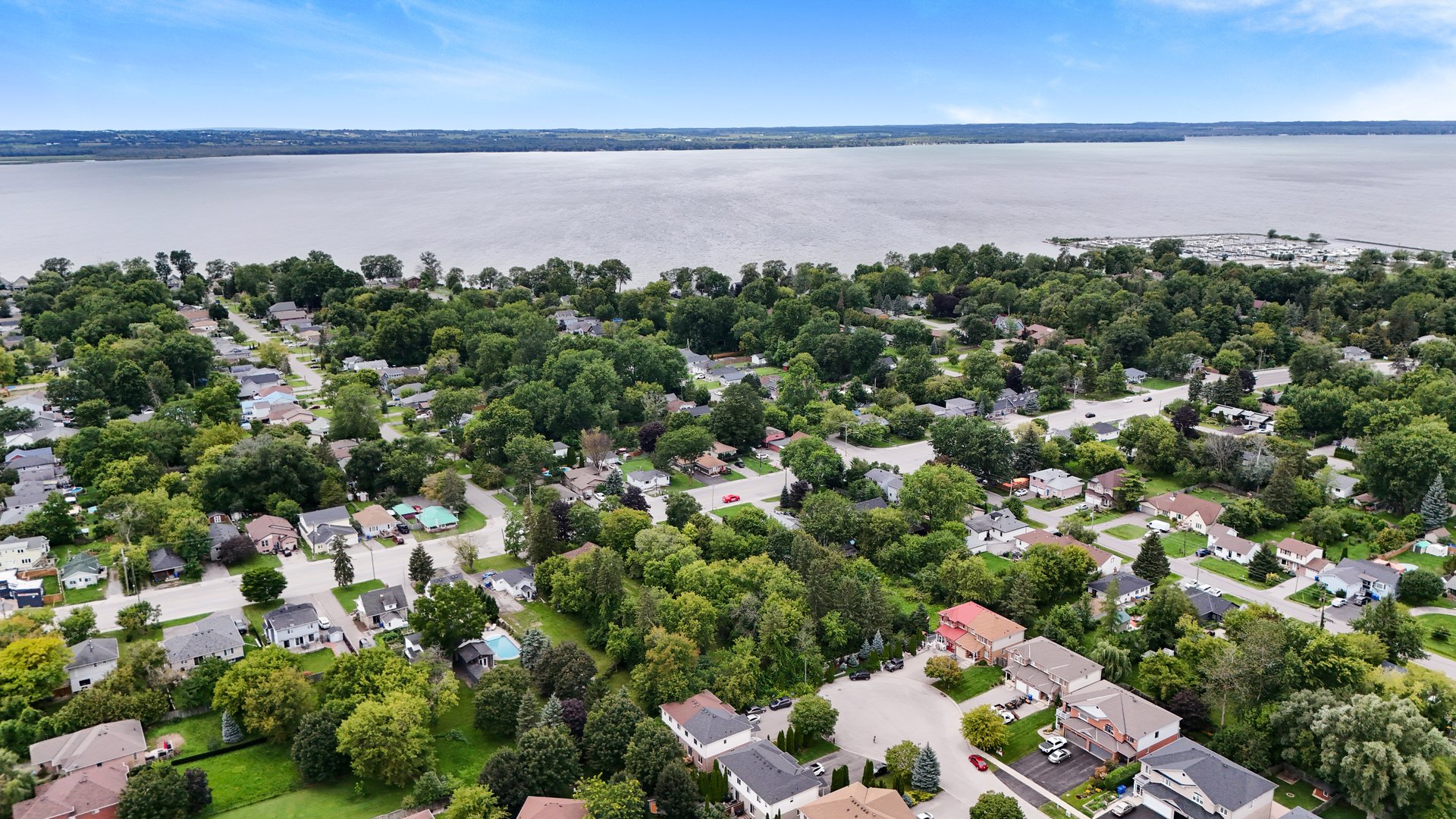 37 Rainbow Ct