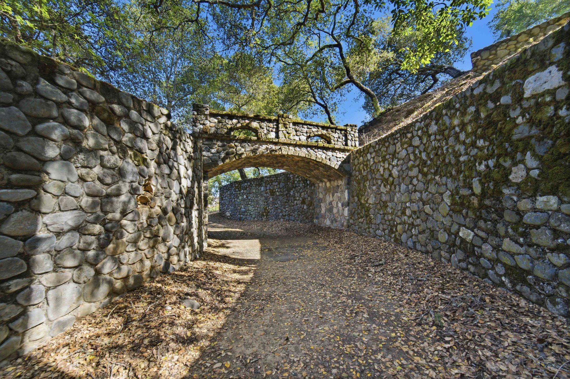 Montalvo Manor
