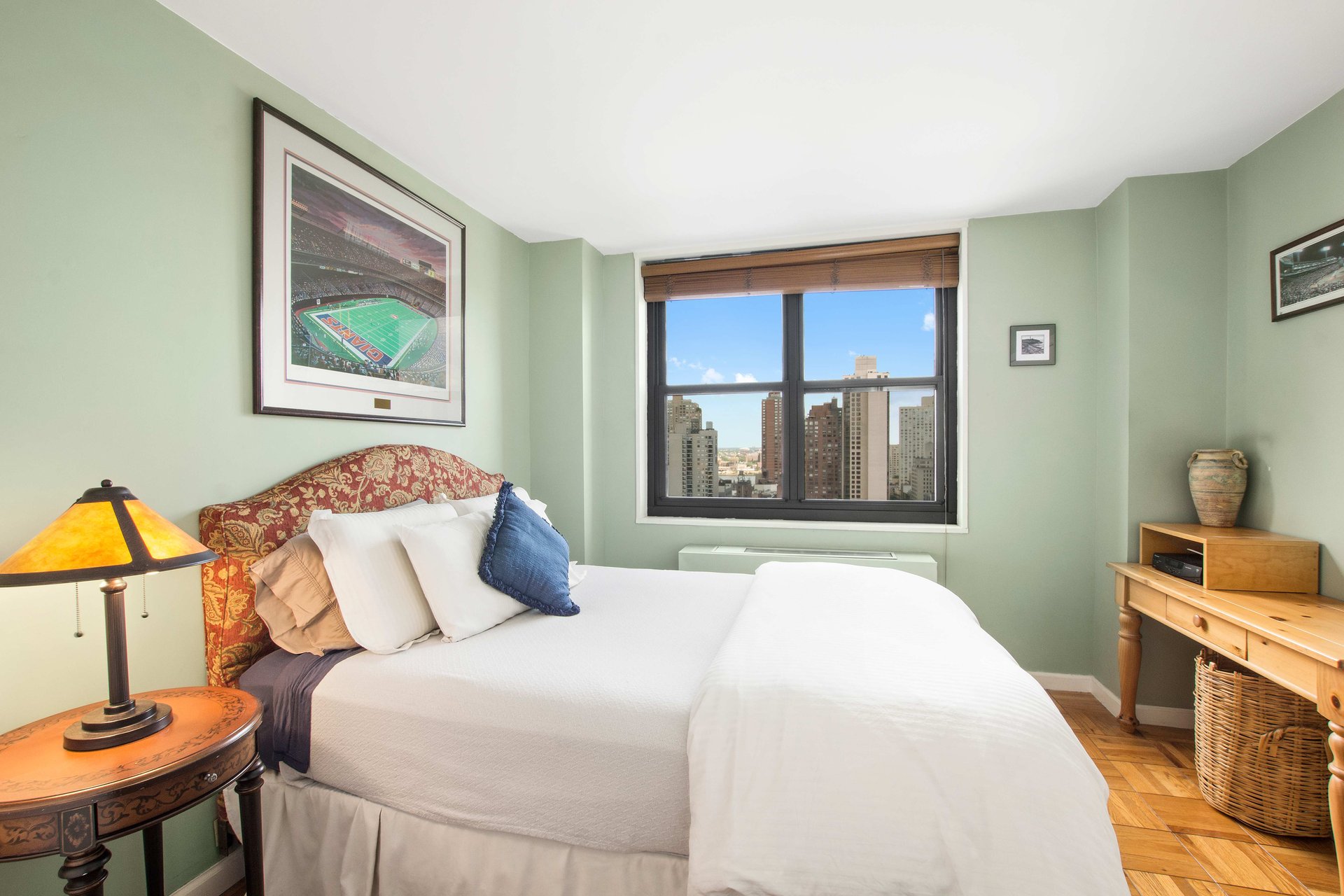 200 East 90th Street, Apartment #16D