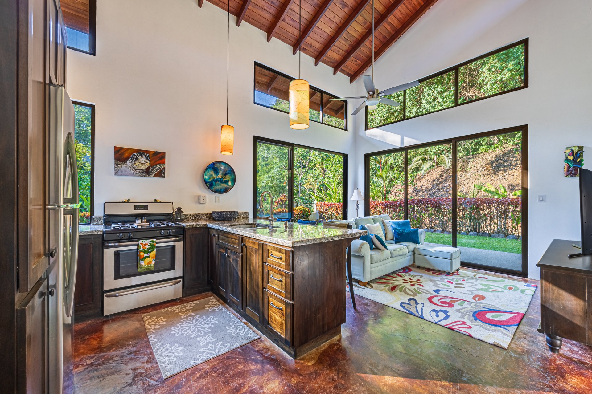 Stunning Waterfall Home + Guest Casita - Cascada Azul