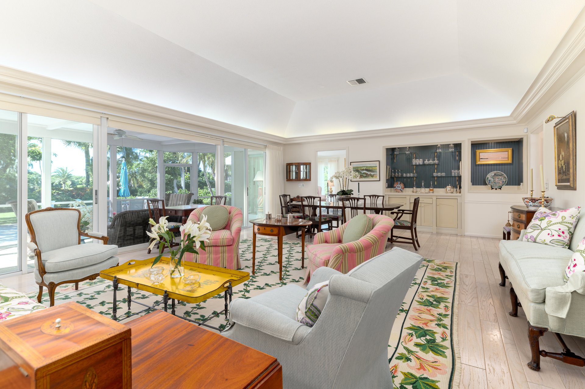 18 Gomez Rd