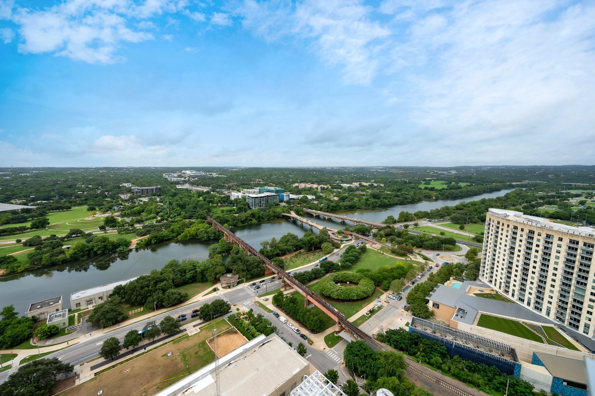 222 West Avenue #2802