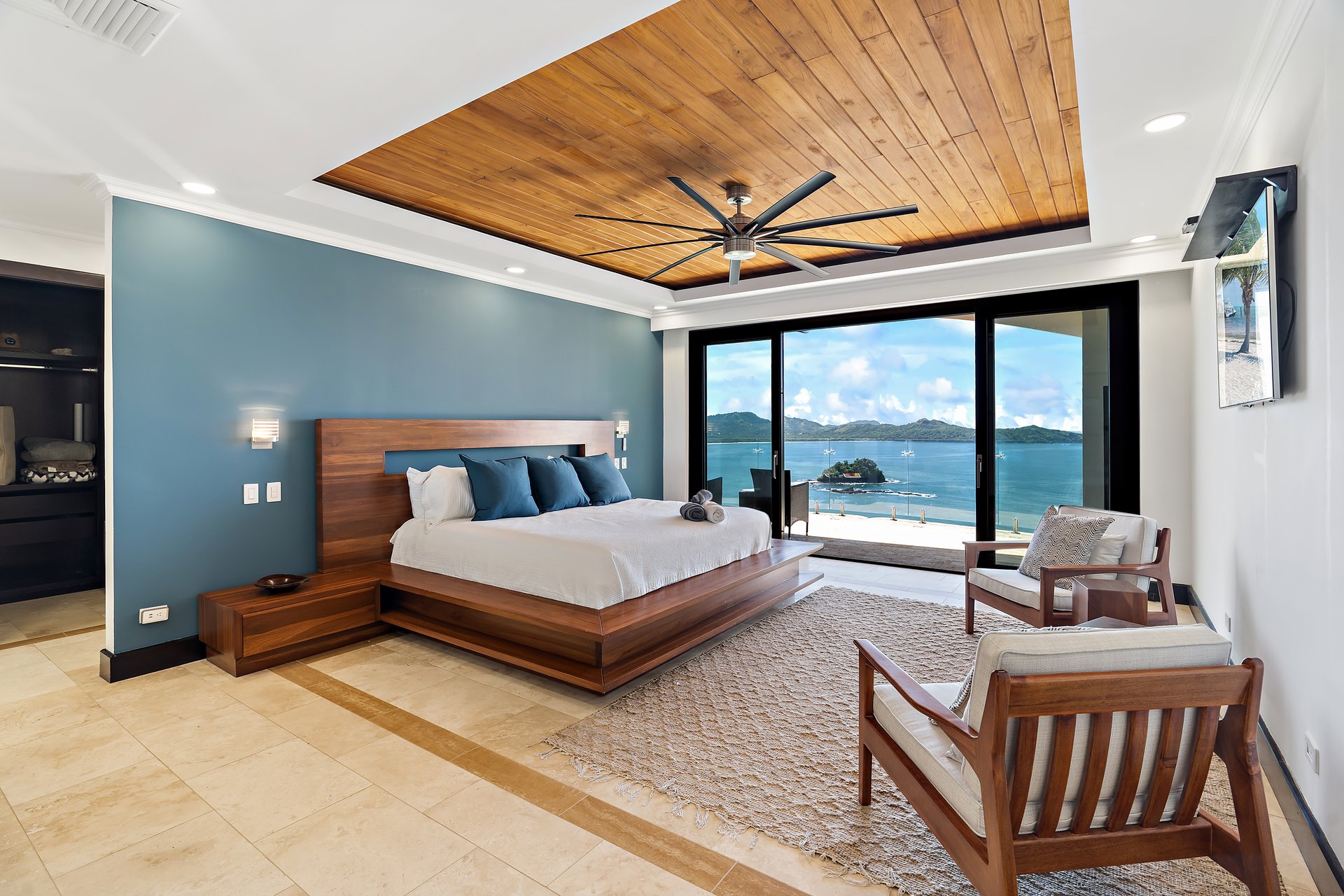 The Penthouse in Flamingo Towers | Stunning Ocean Views on the Prestigious South Ridge of Playa Flamingo!