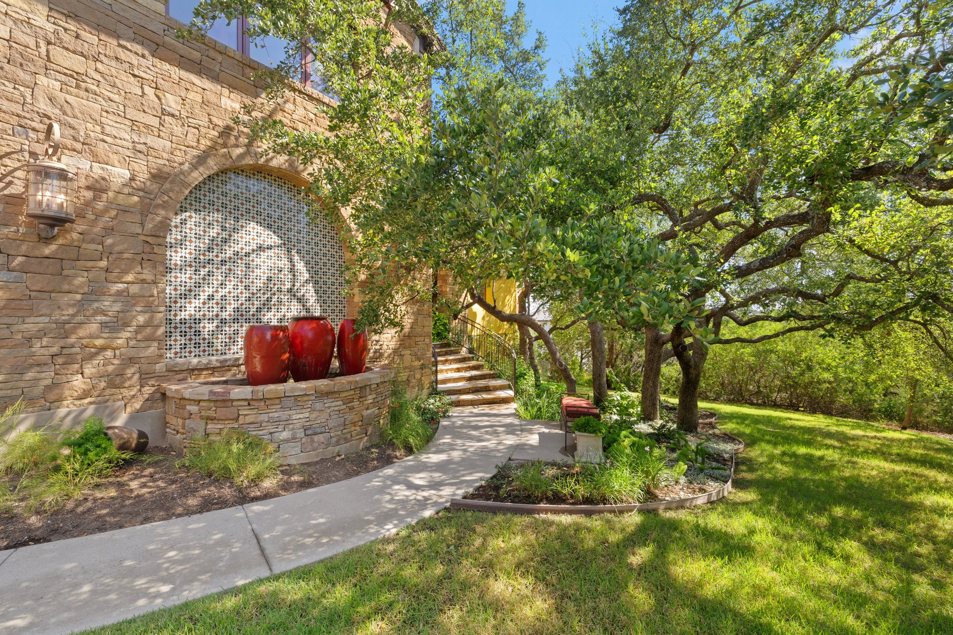 12802 Hacienda Ridge