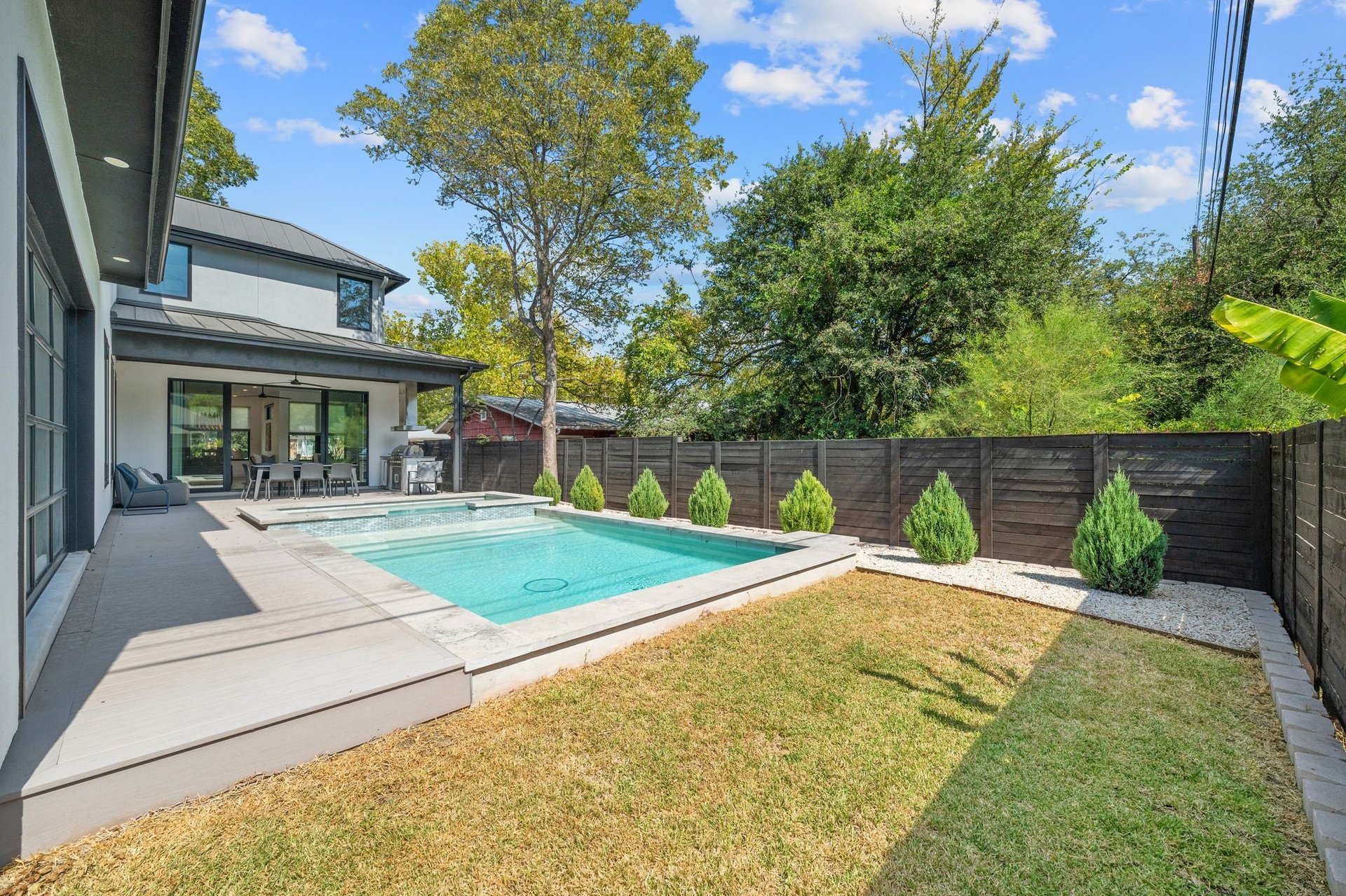 2019 Brentwood Street
