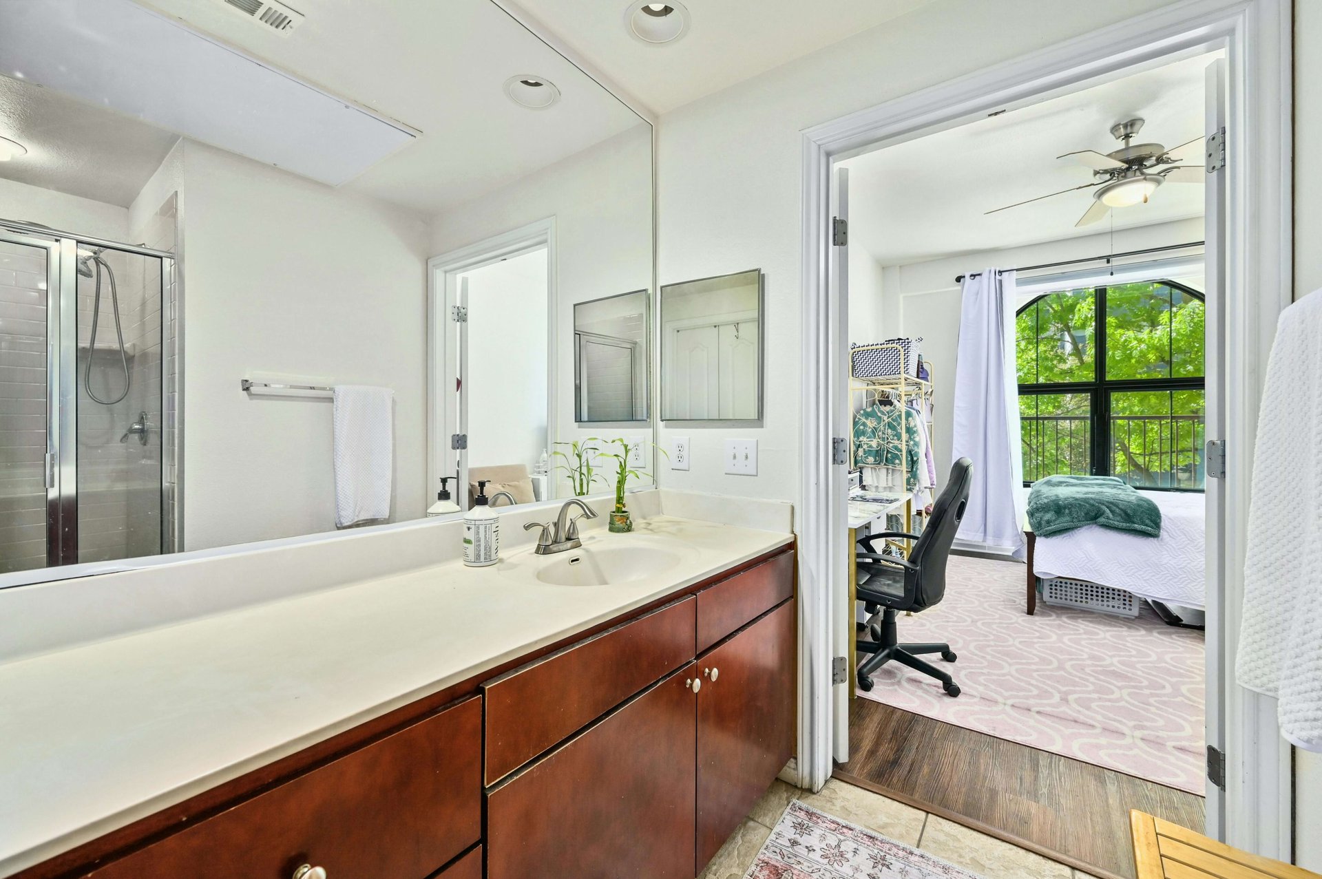 2505 San Gabriel Street #207