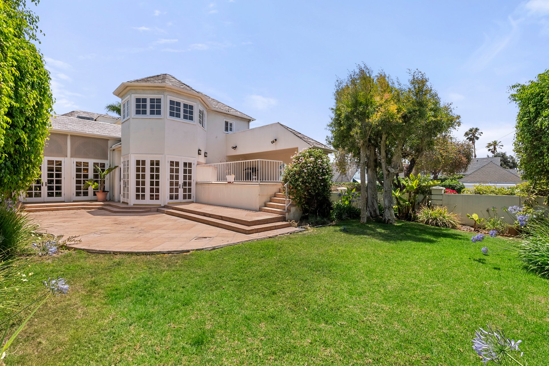 201 N Palm Dr, Beverly Hills 