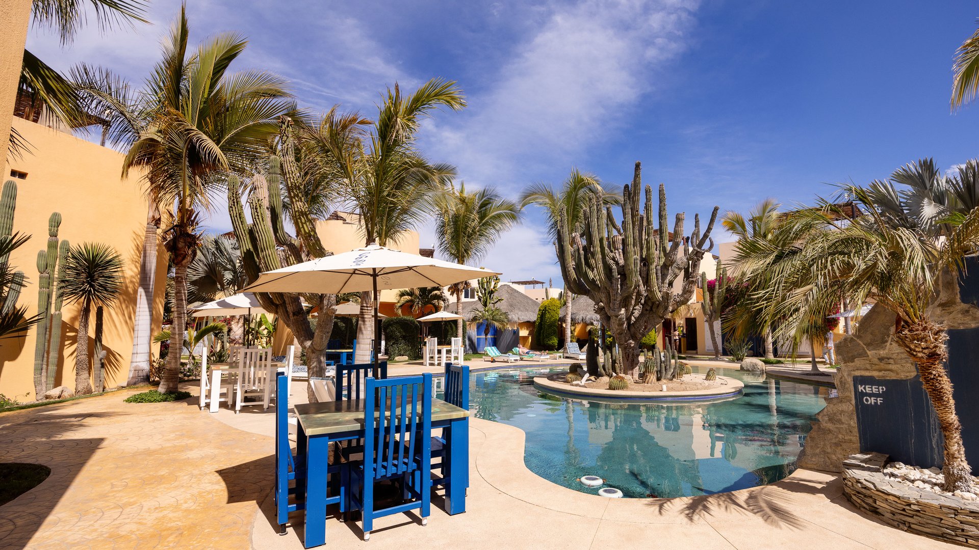 Puesta Del Sol Studio 1B