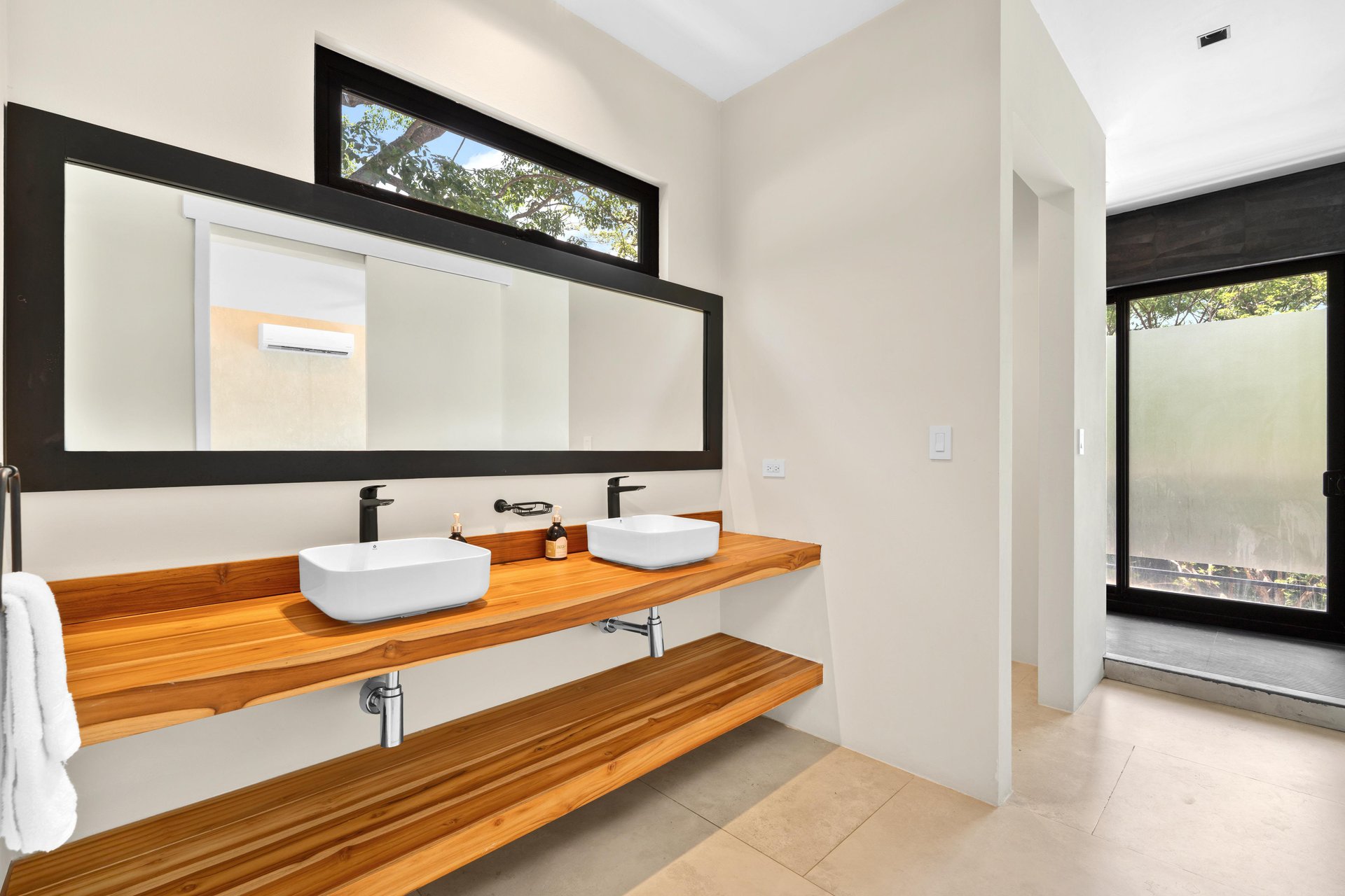 Casa Hanna | Luxury Home for Sale in Senderos, Tamarindo Costa Rica