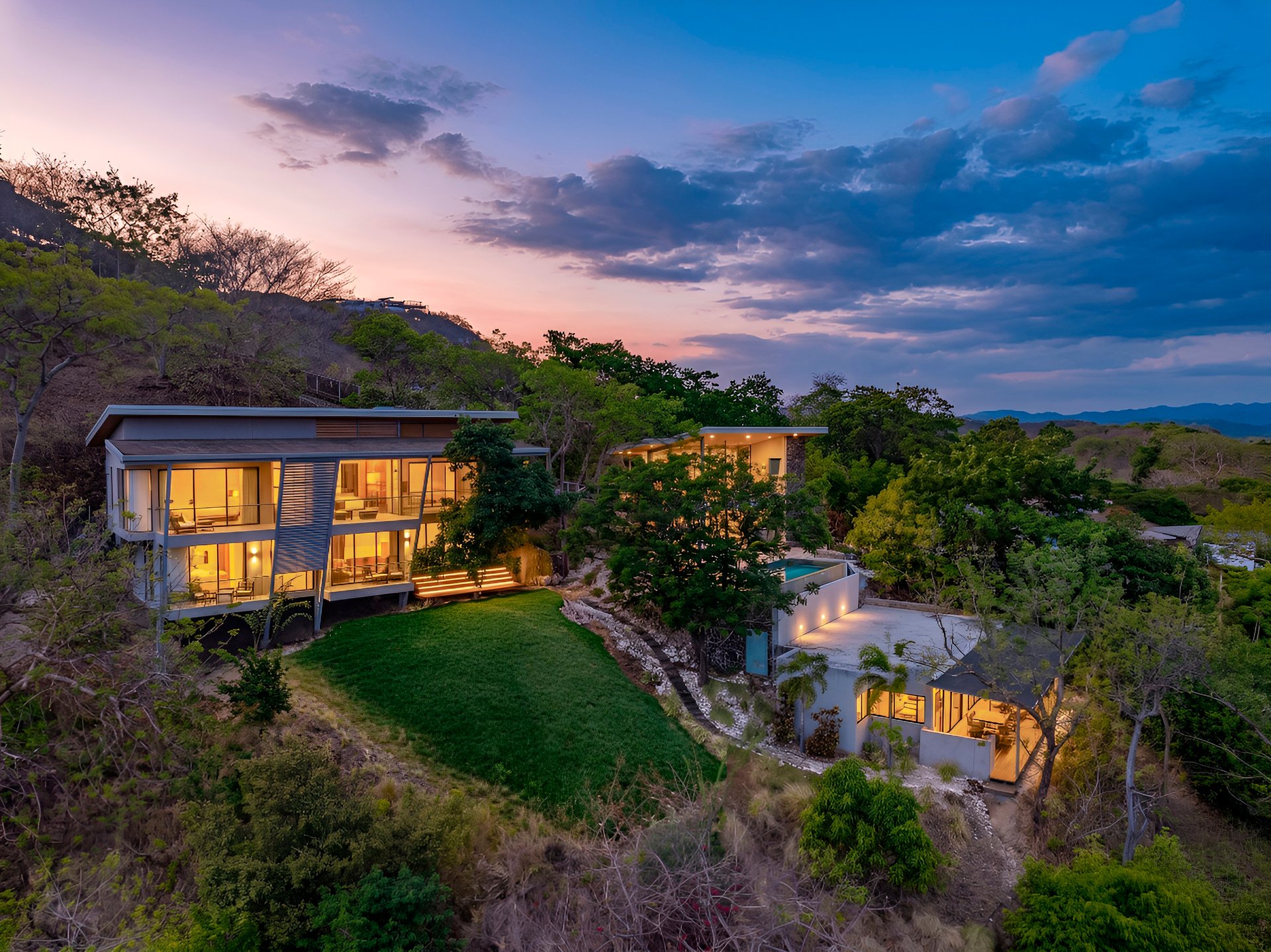 Casa Bosque y Mar | Luxury Ocean & Jungle Retreat in Las Ventanas, Playa Grande