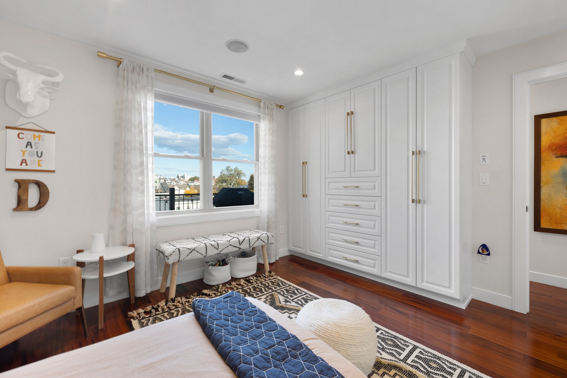112 West 9th Street PH4