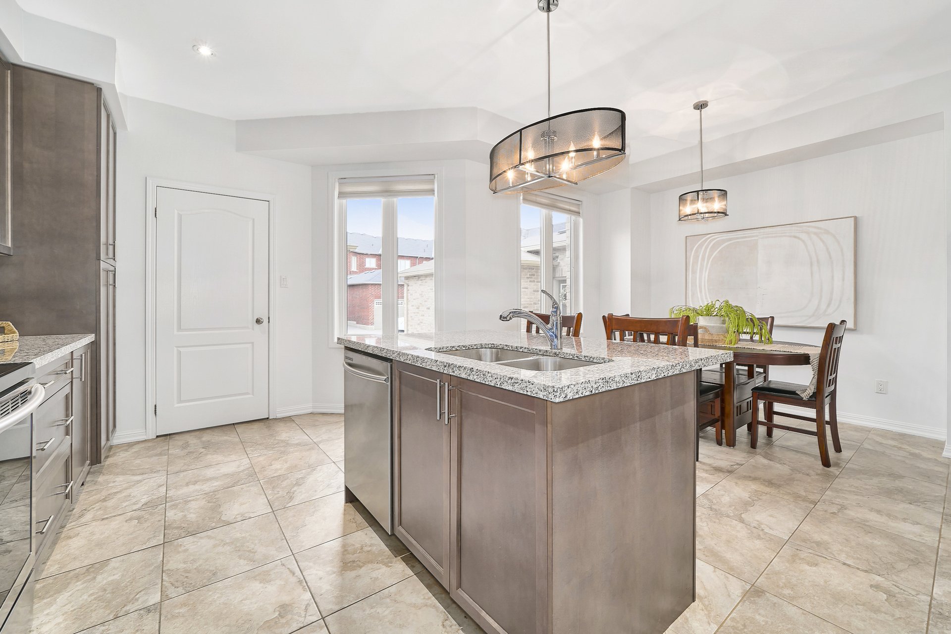 10 Drayton Avenue