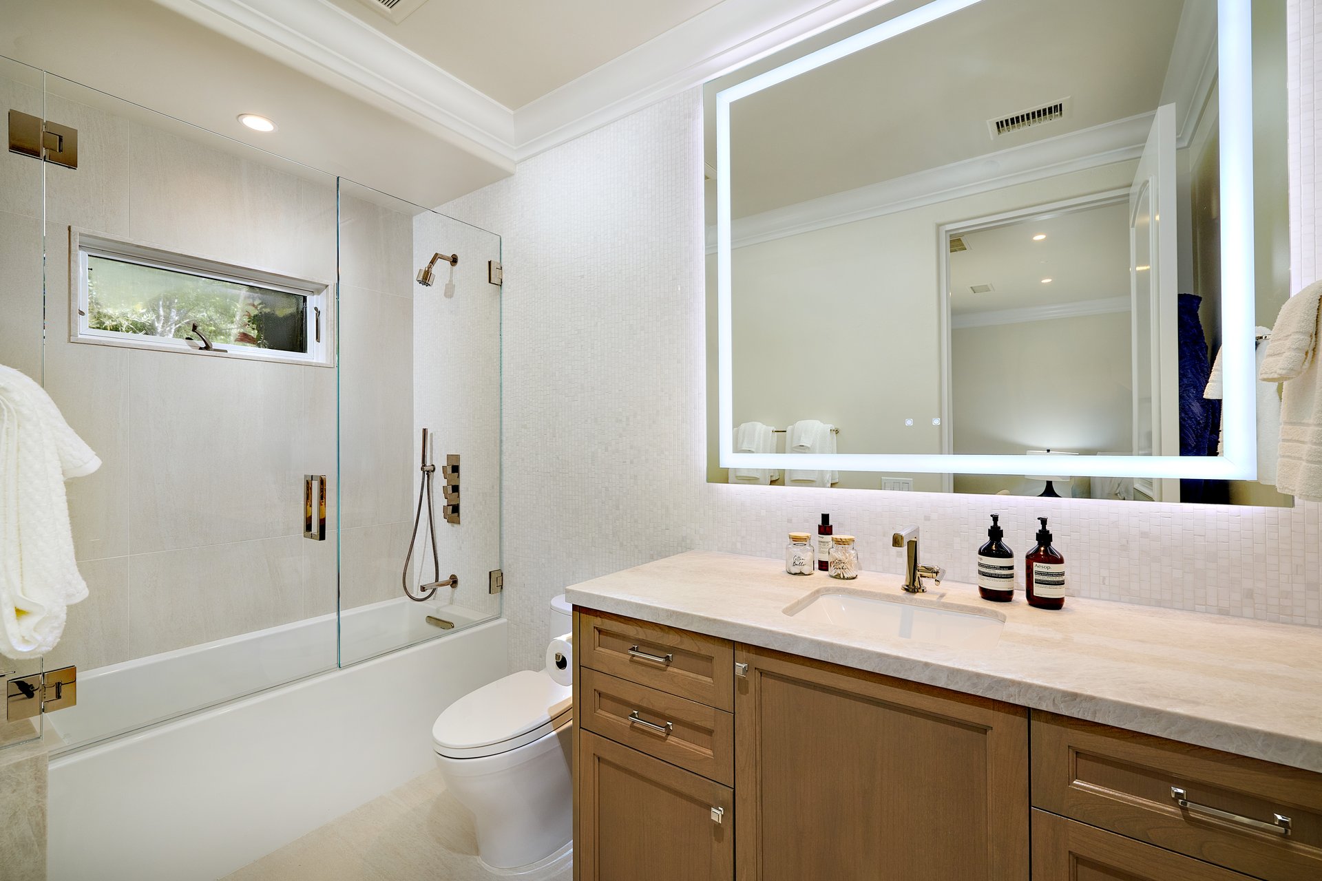  Rancho Santa Fe Living Redefined: Style, Space & Serenity