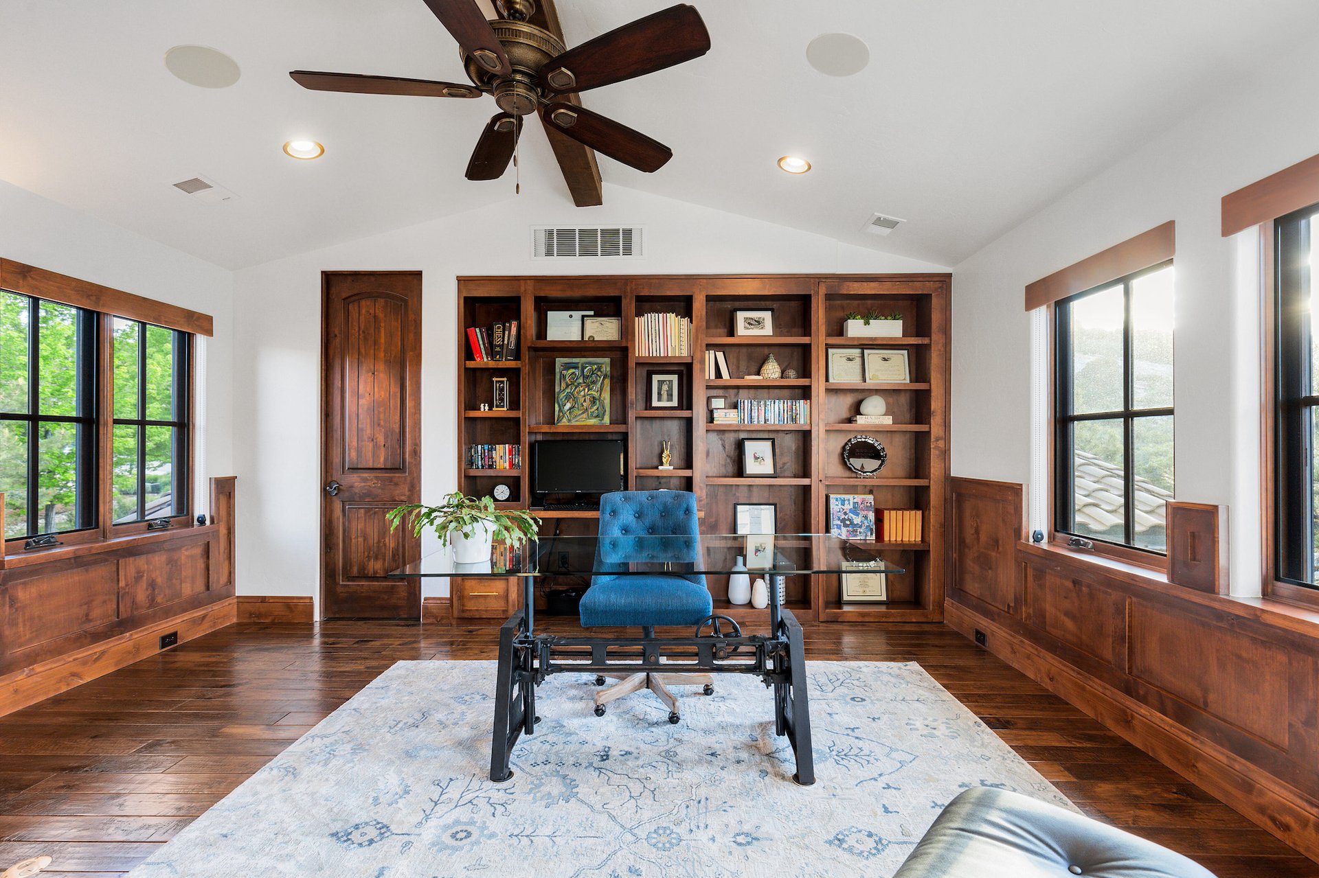 7208 Raphael Lane