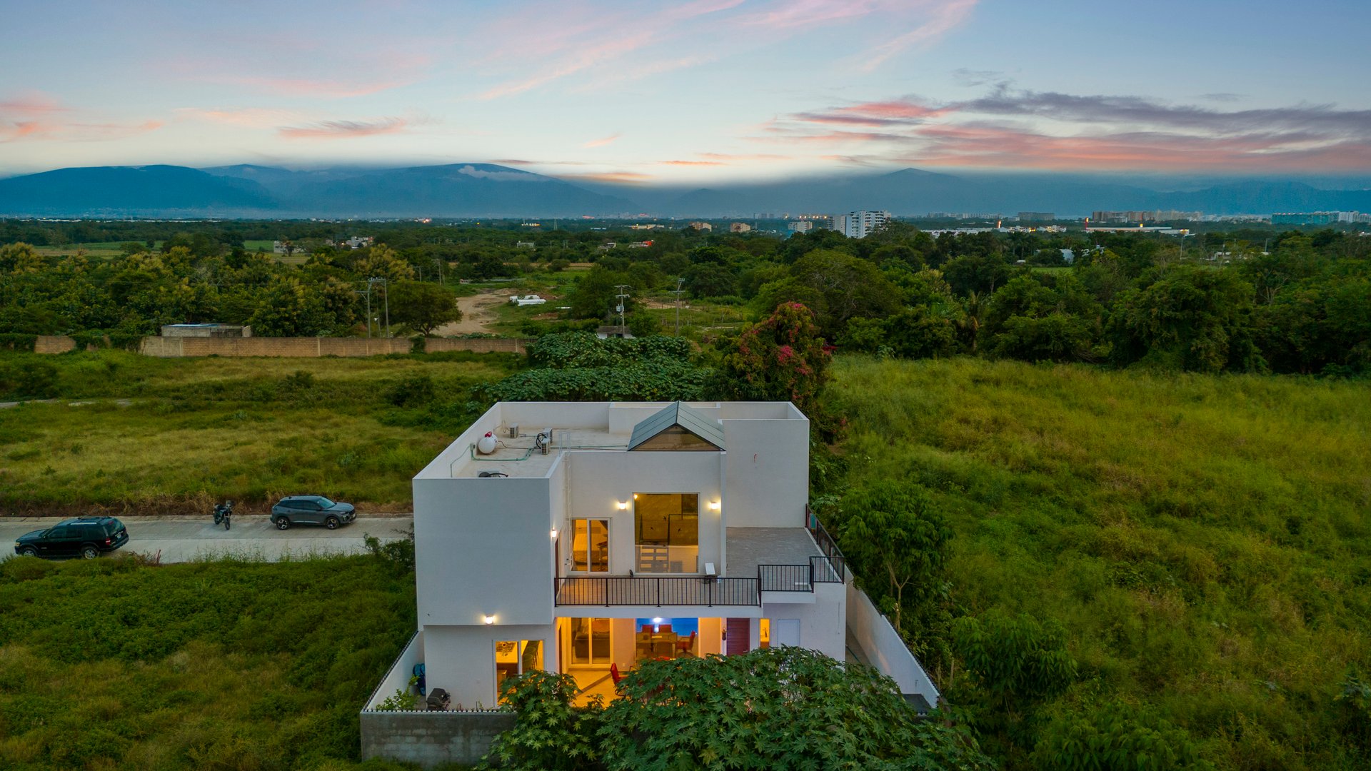 5 Bed, 5 Bath Bucerías Moder Home ~ Only $550,000  USD