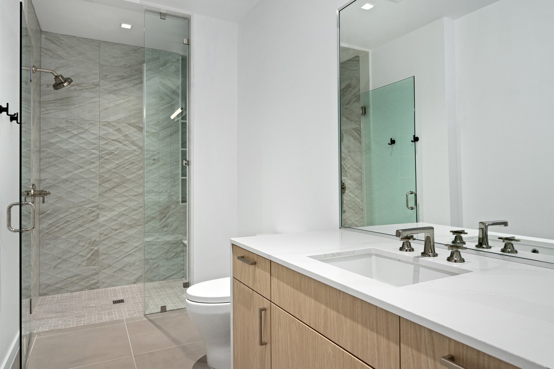 1006 Baylor Street #304