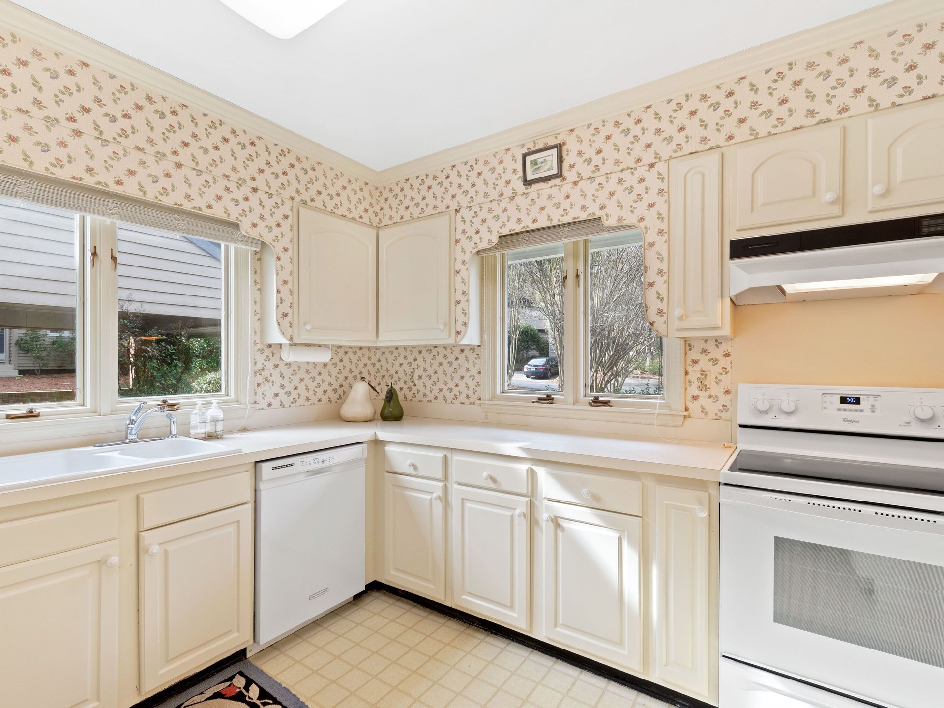 39 Glenmore Drive