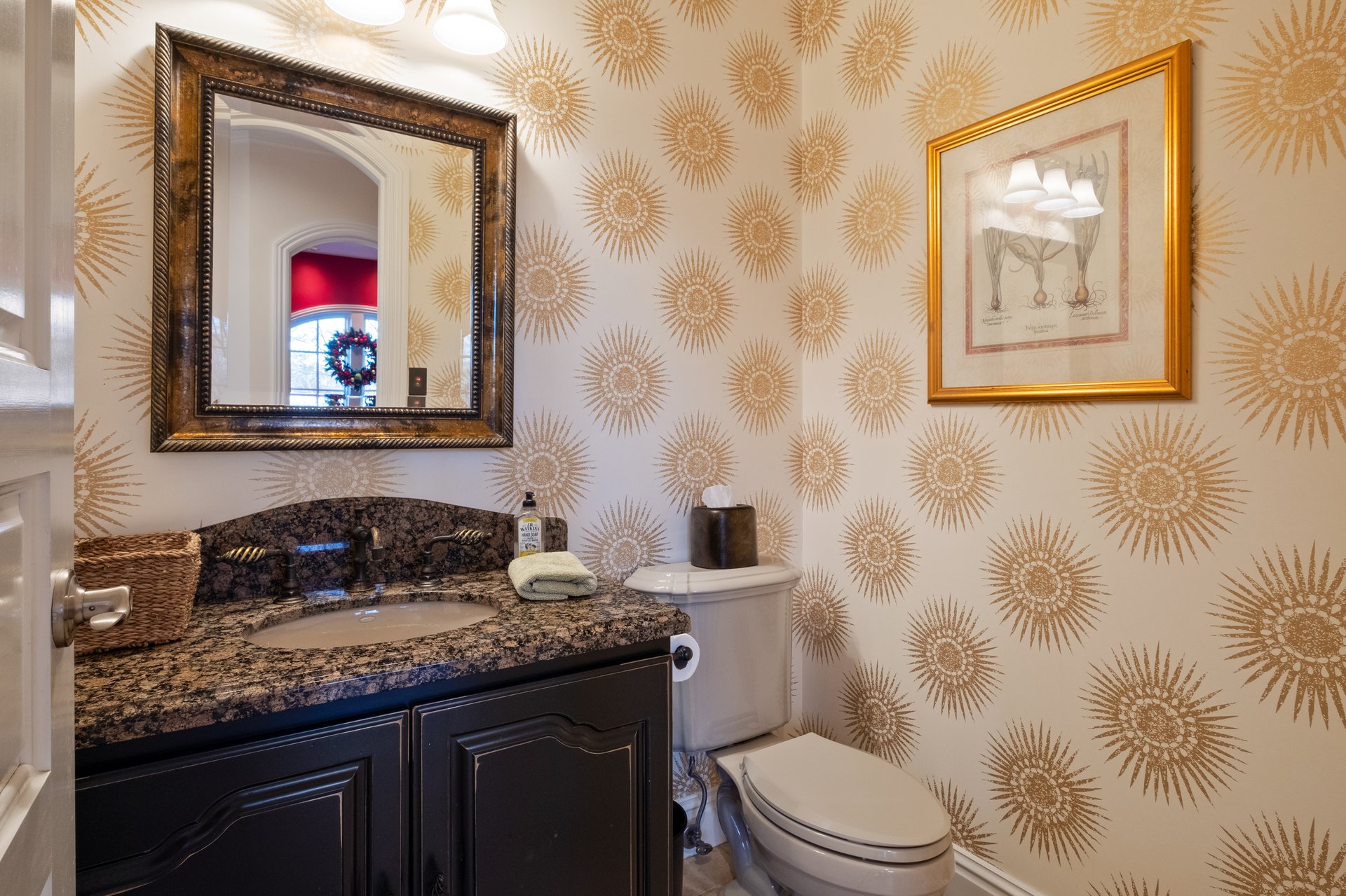 A Town & Country Sanctuary on 2+ Acres With a Surprising Backdrop 
