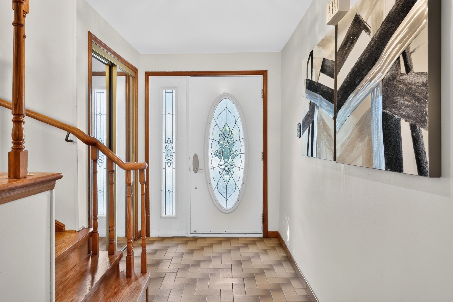 2389 Frayne Crt