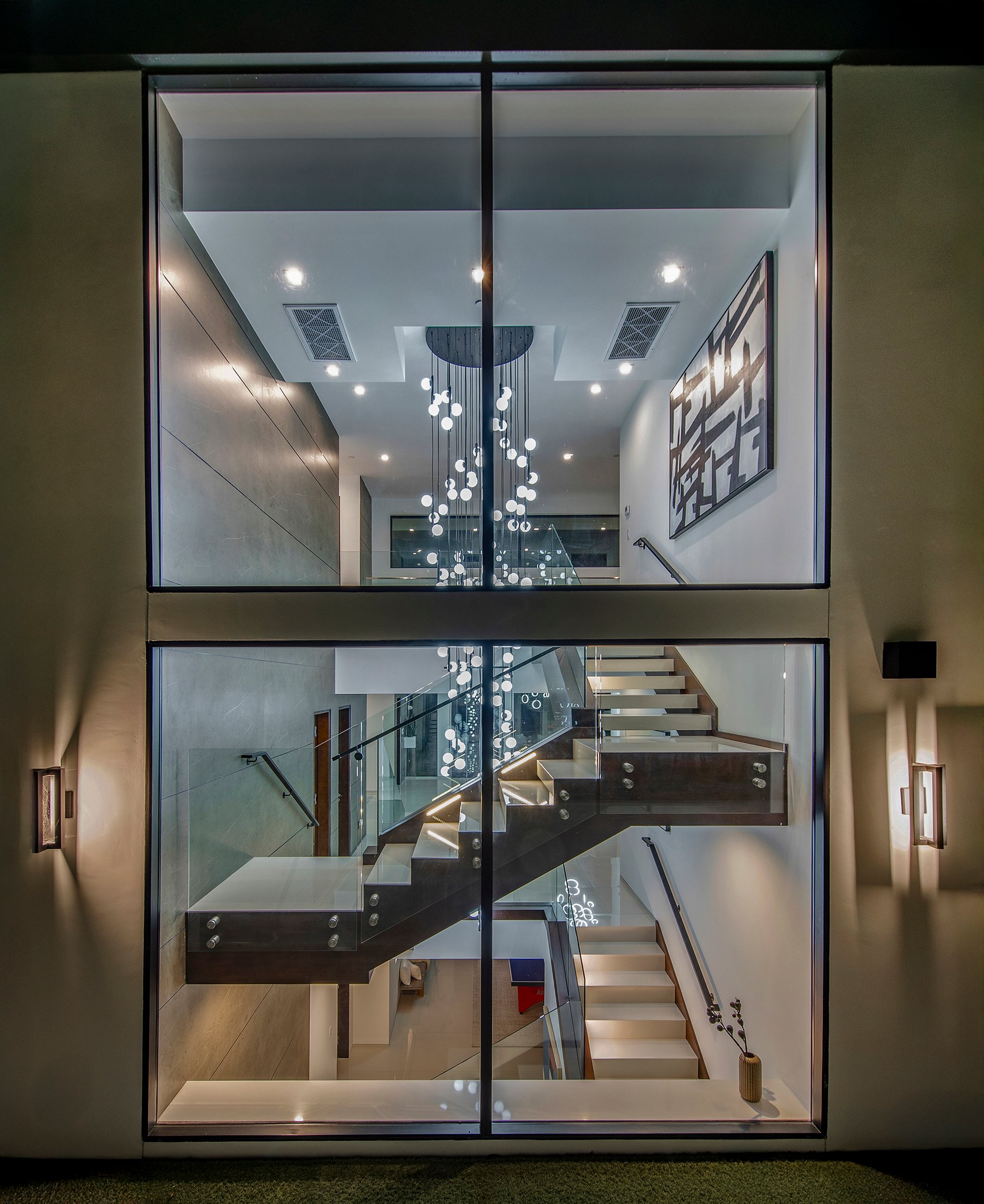 2301 Hercules Dr, Hollywood Hills